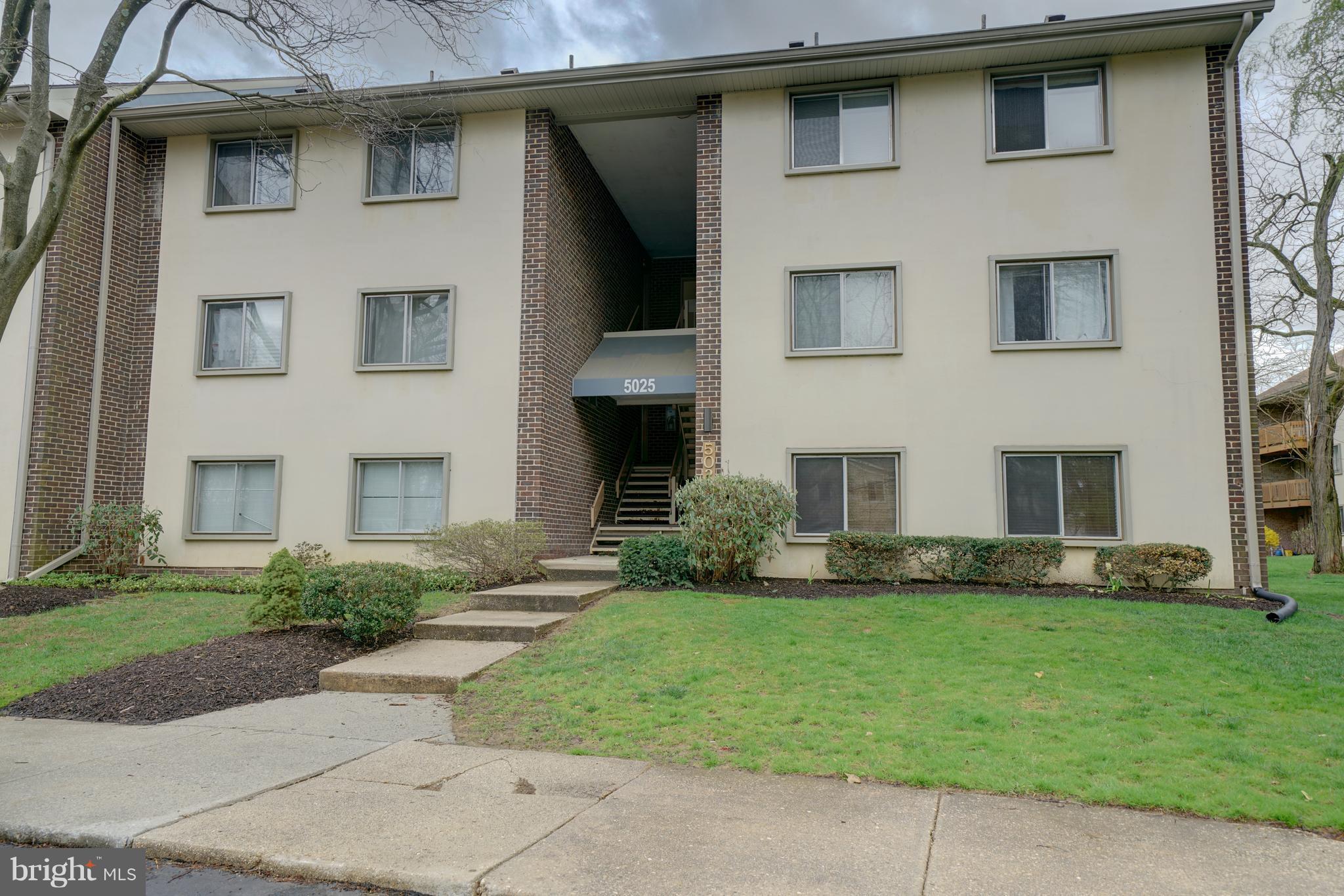 BRYANT WOODS - Residential Lease