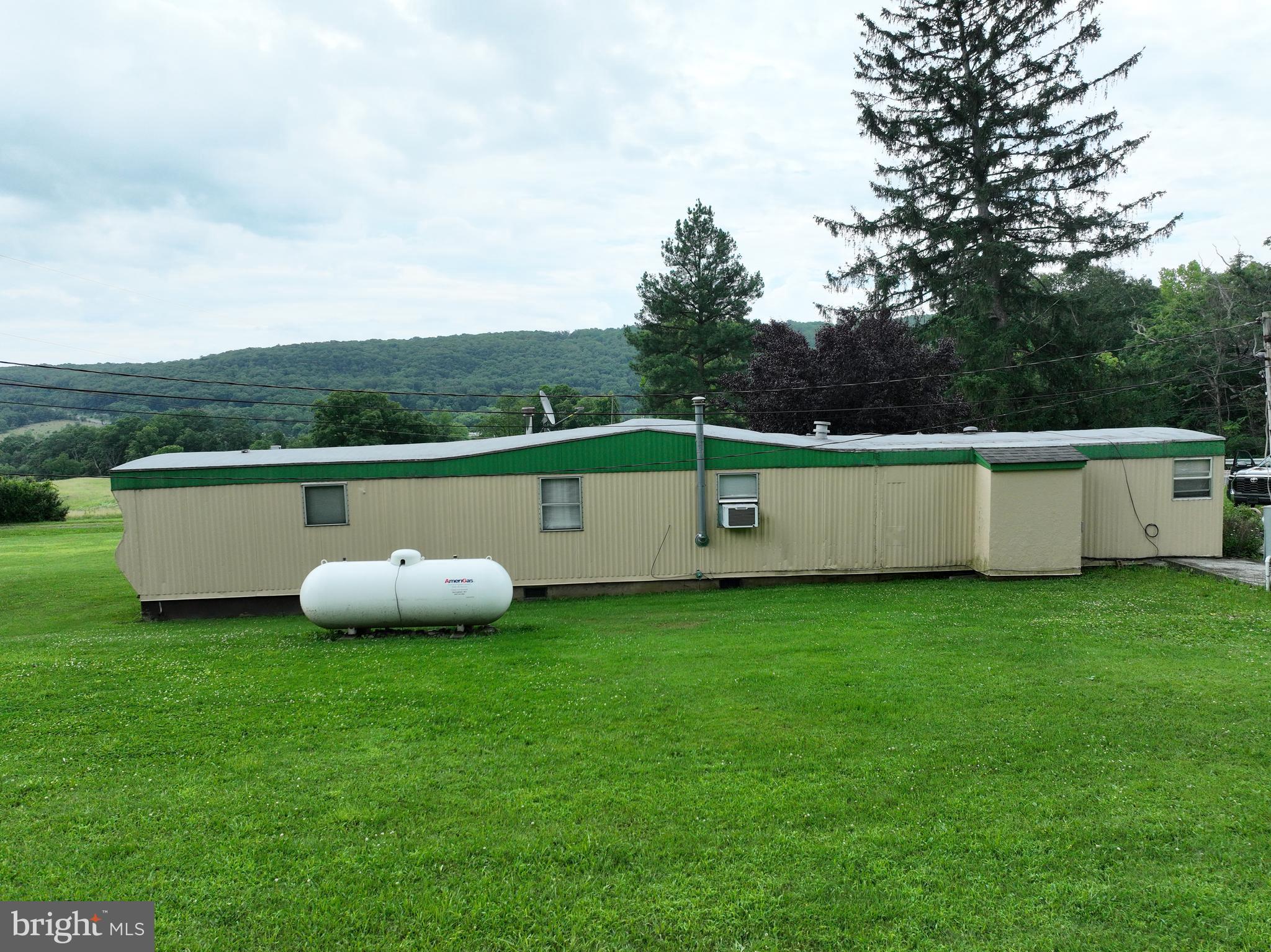 CAPON BRIDGE - Residential