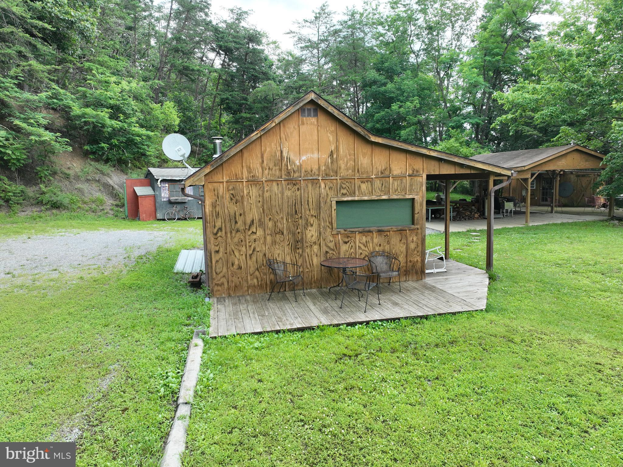 CAPON BRIDGE - Residential