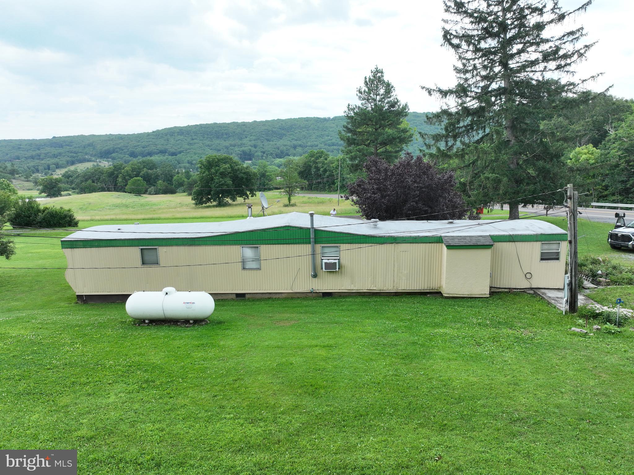 CAPON BRIDGE - Residential