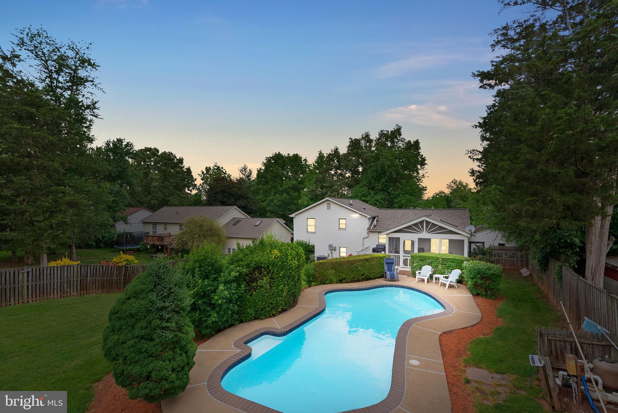 FOXLEE - Residential