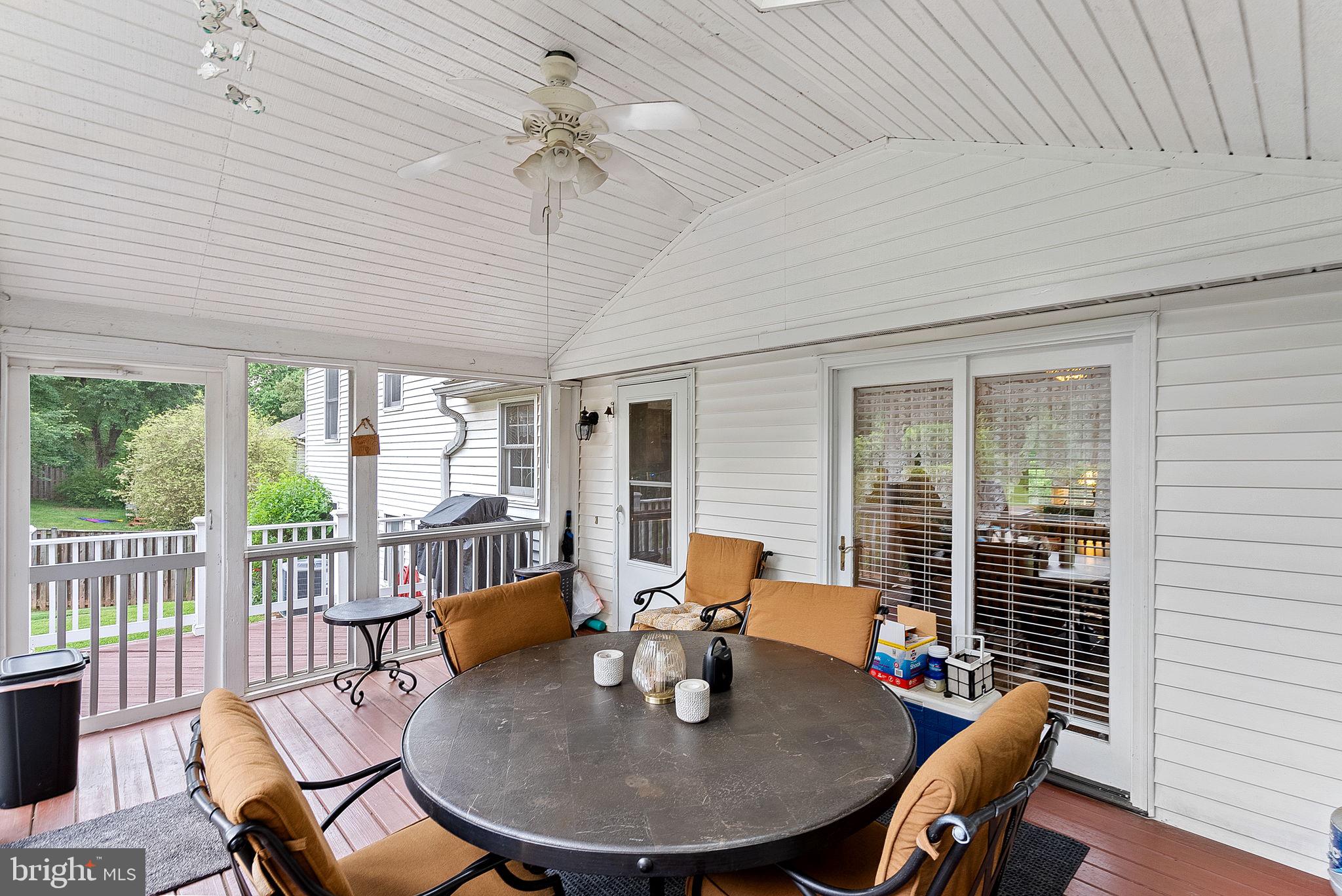 FOXLEE - Residential