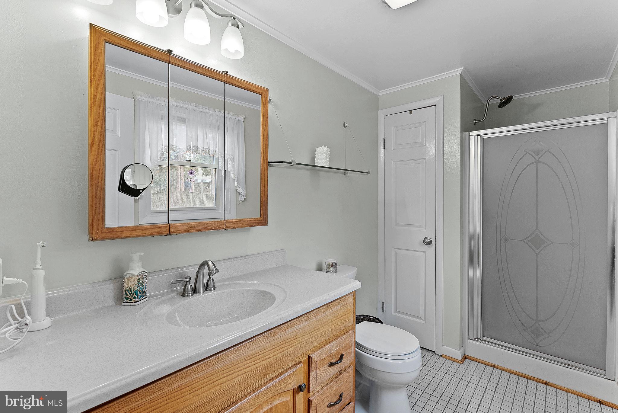 FOXLEE - Residential