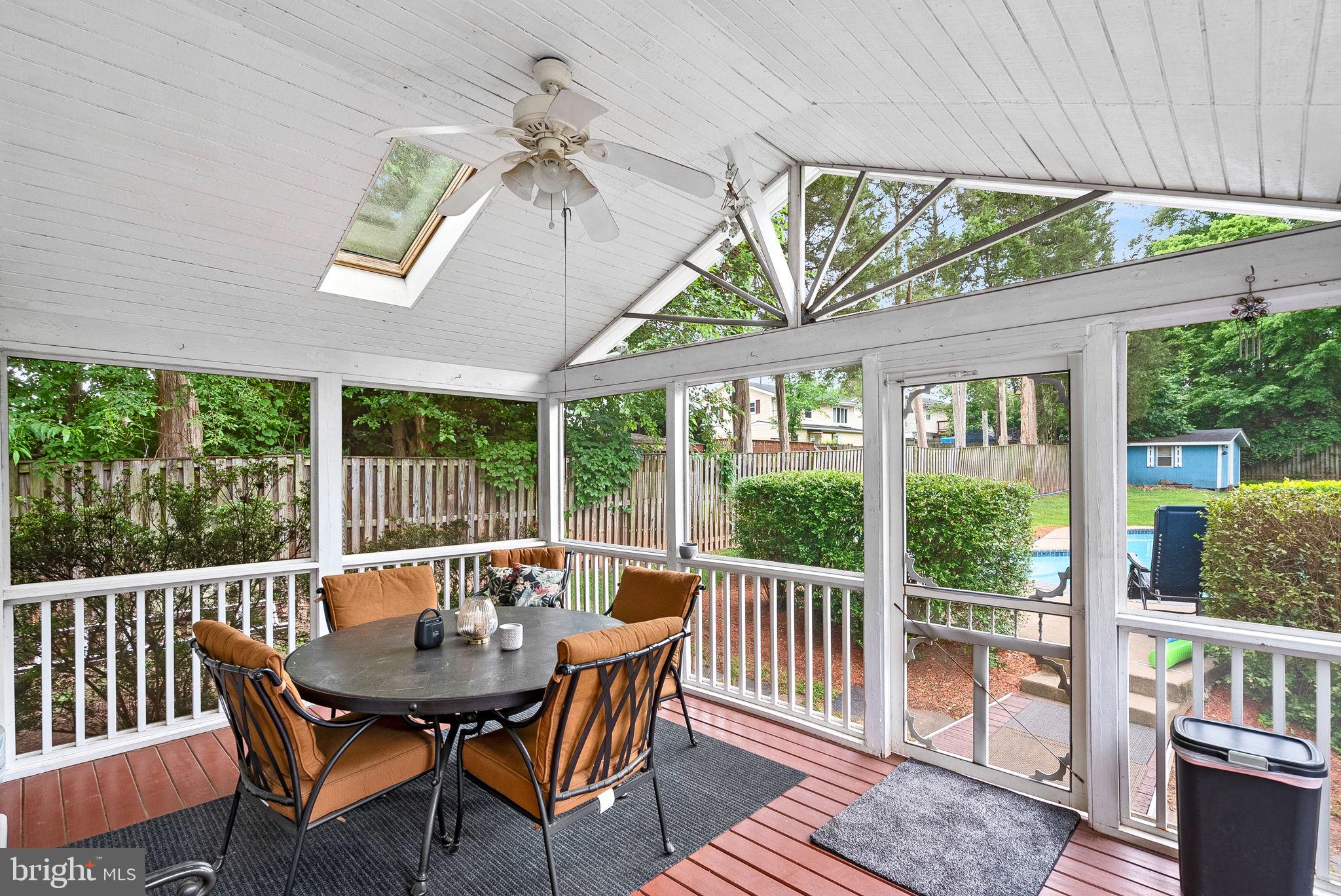 FOXLEE - Residential