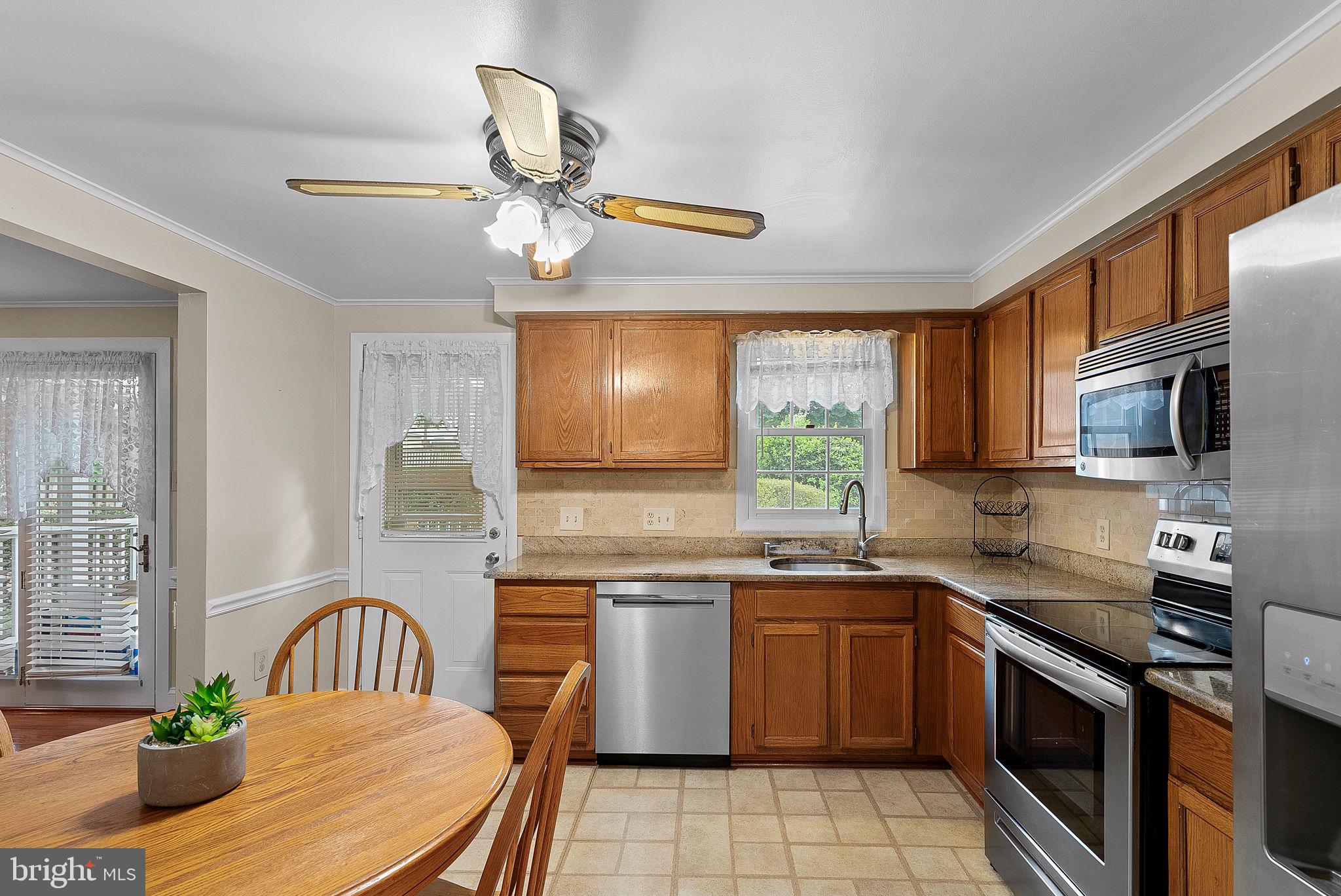 FOXLEE - Residential