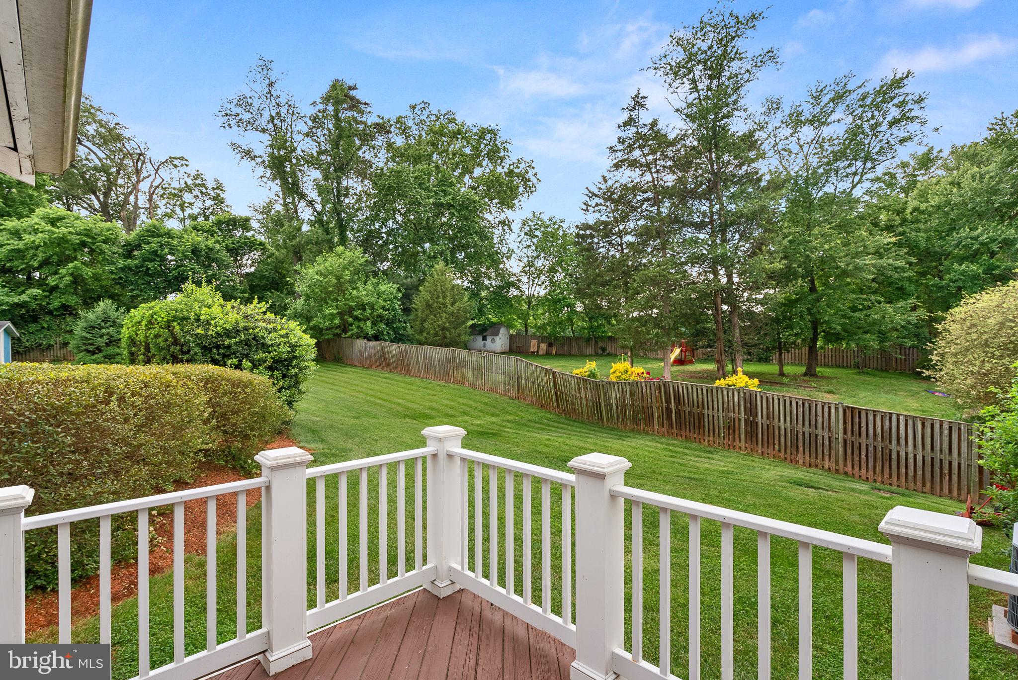 FOXLEE - Residential