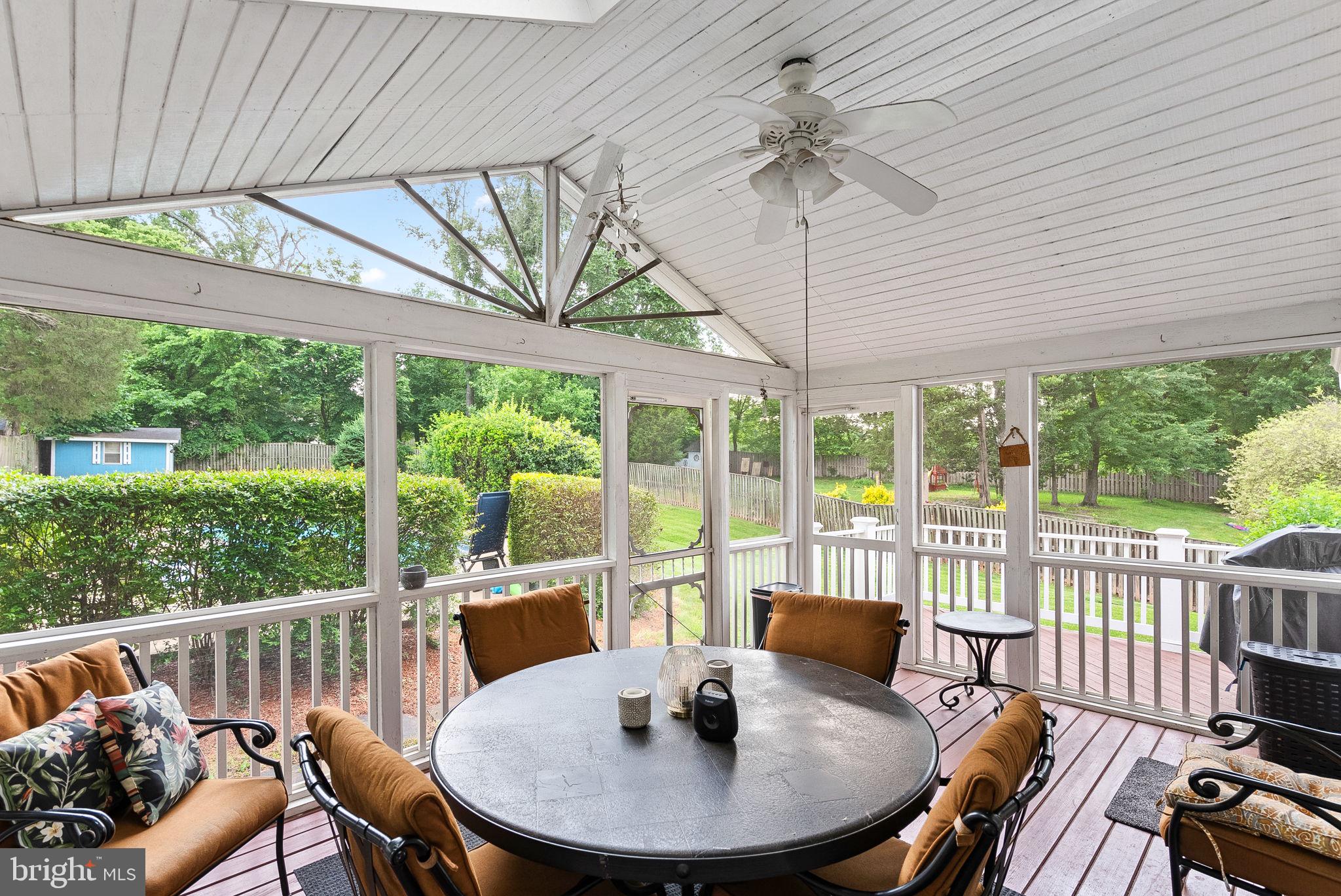 FOXLEE - Residential