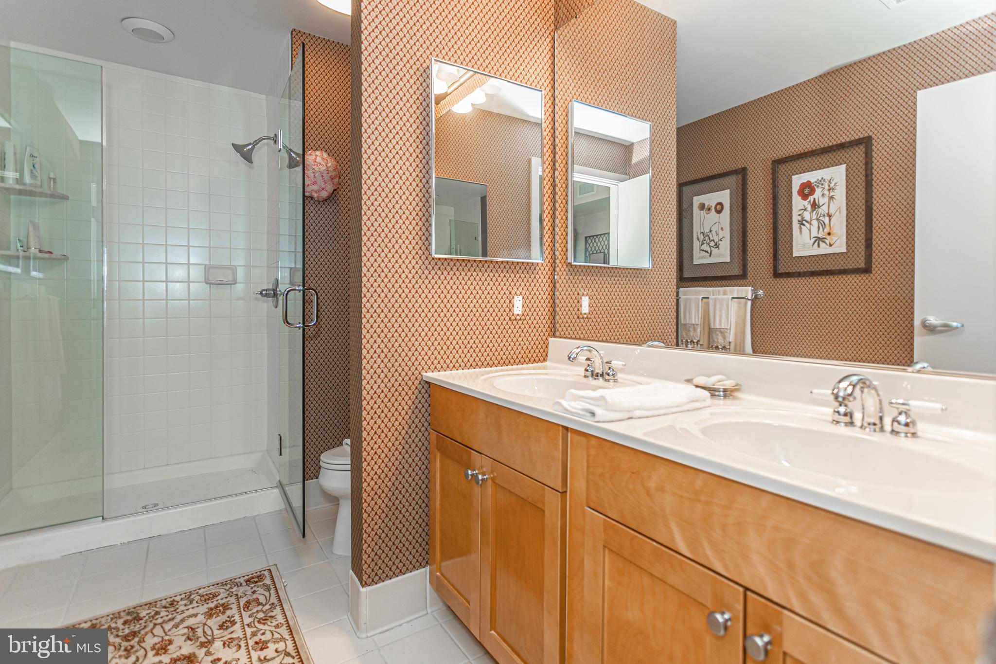 DOCKSIDE CONDOMINIUM - Residential