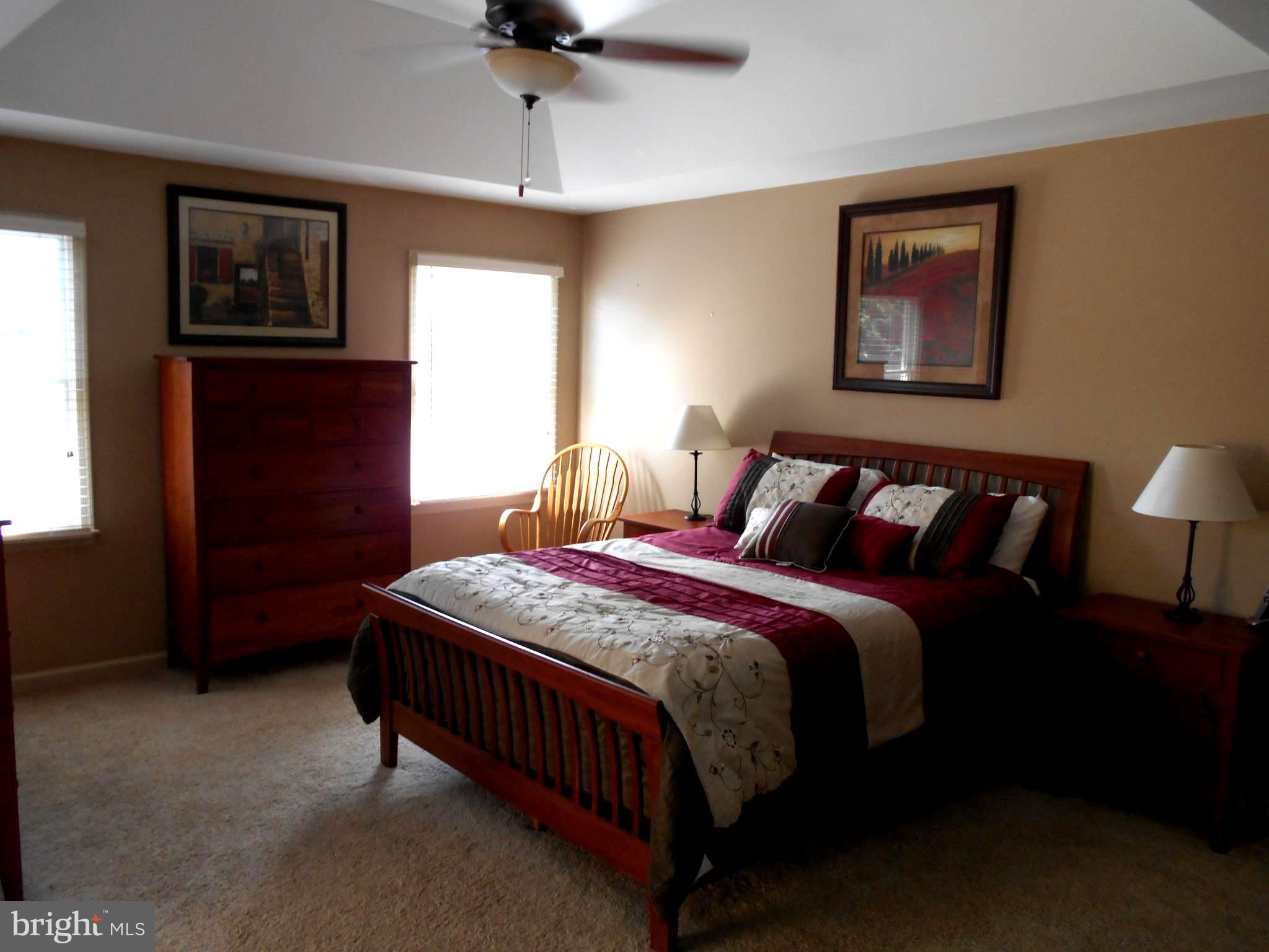 MEADOWBROOK - Residential
