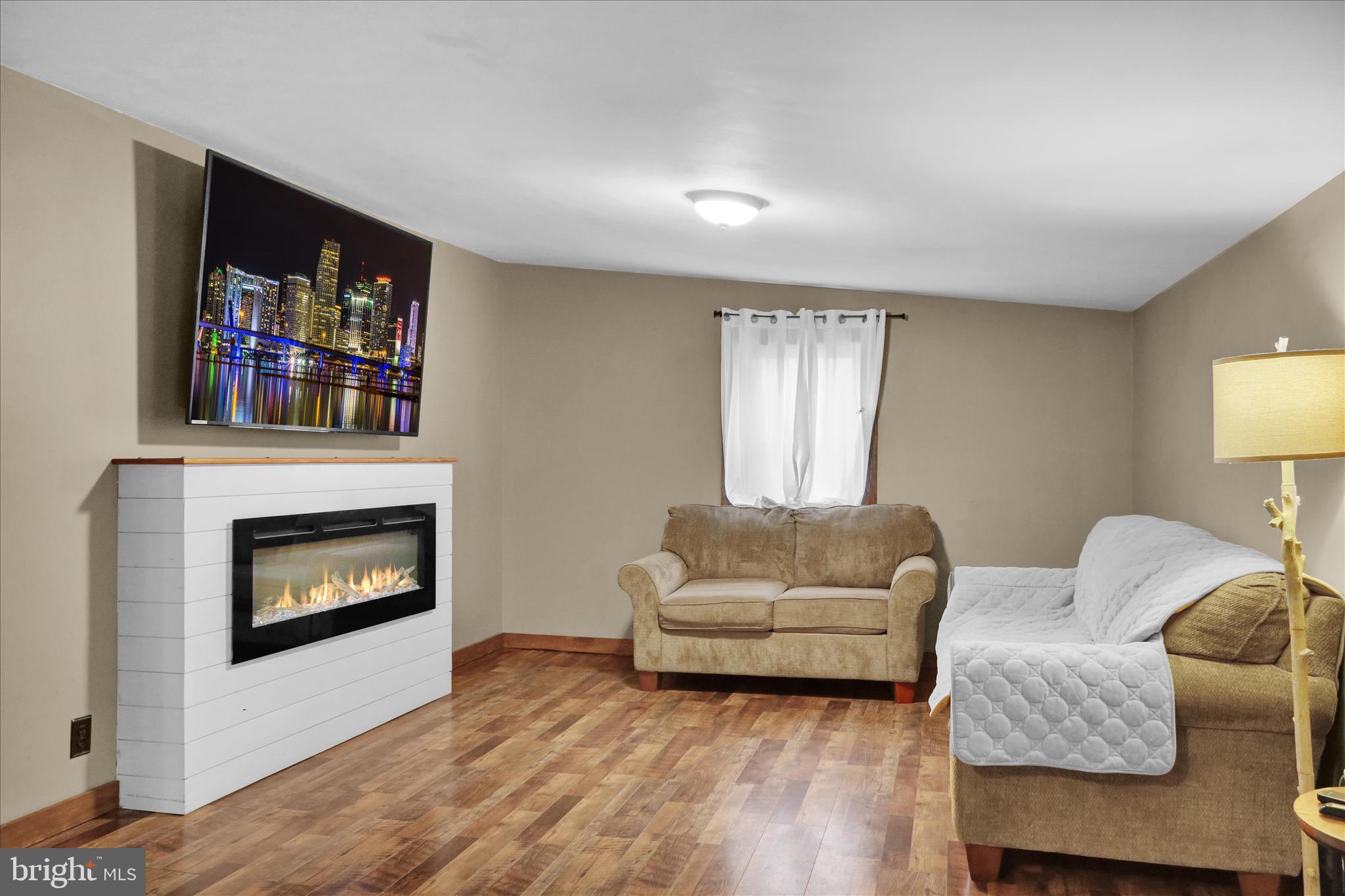 1039 LONG RUN ROAD