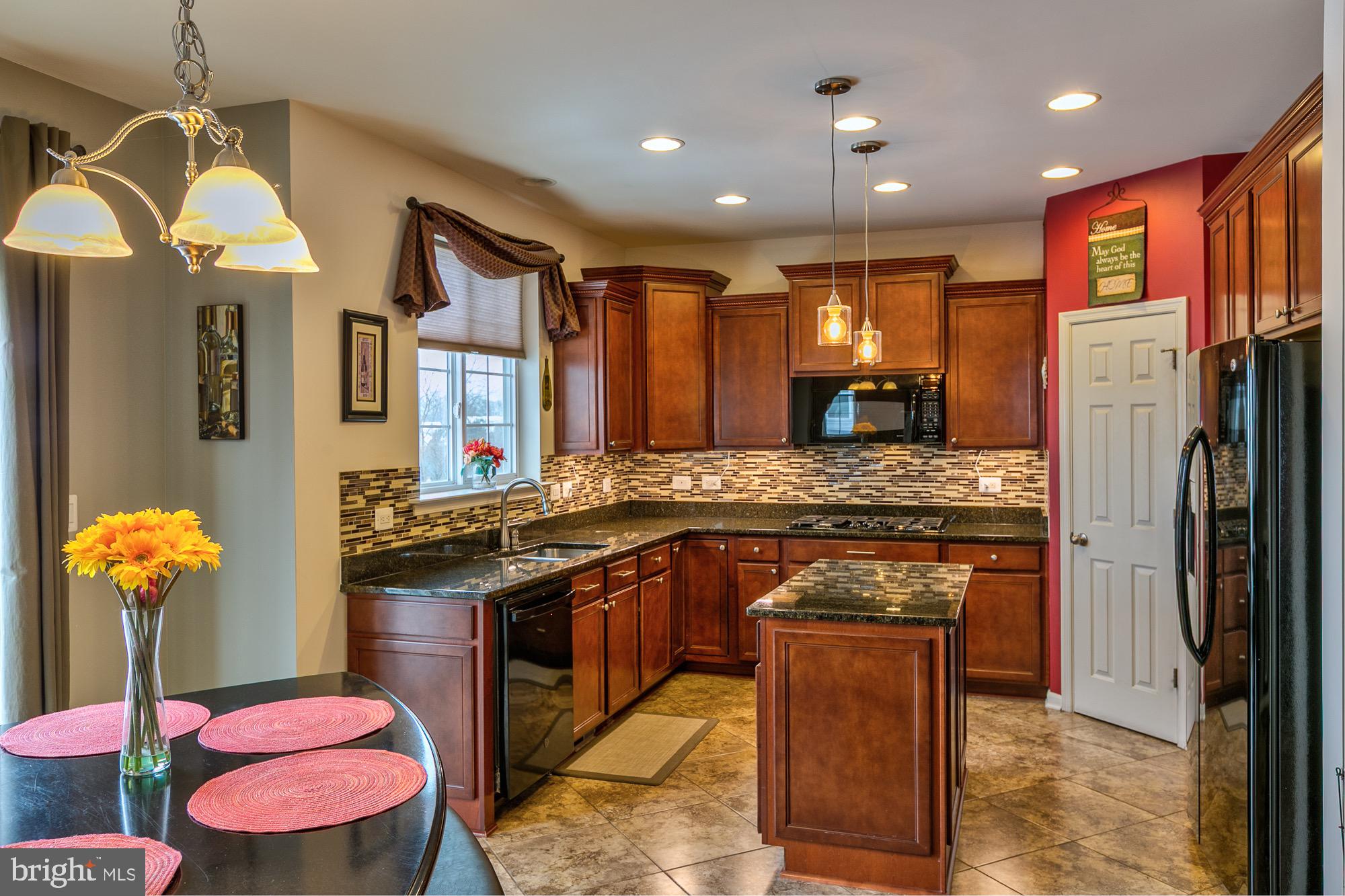 RED BUD RUN - Residential