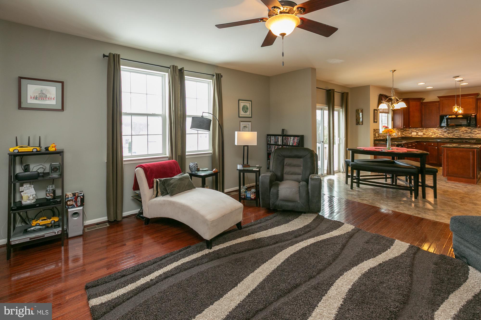 RED BUD RUN - Residential