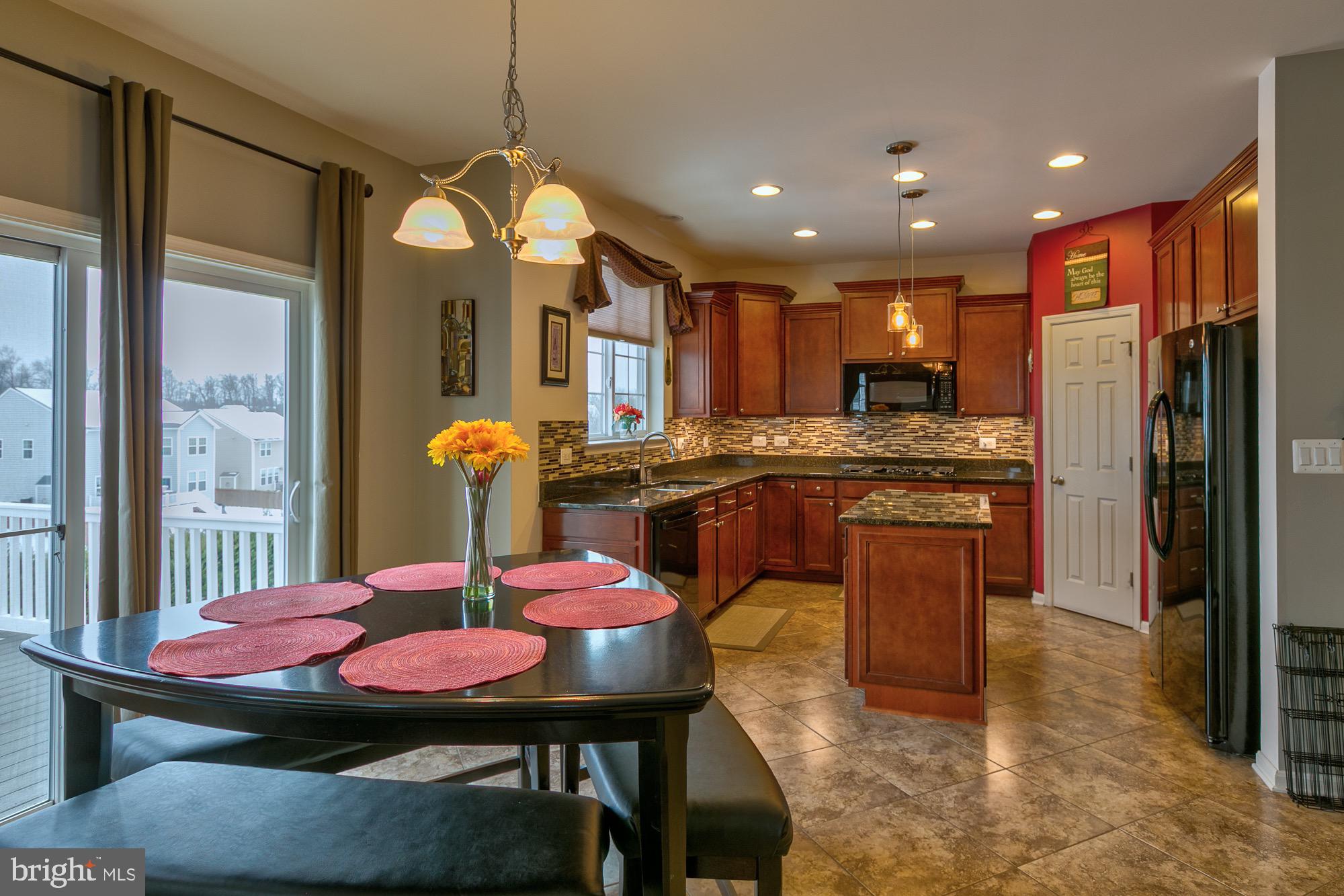 RED BUD RUN - Residential