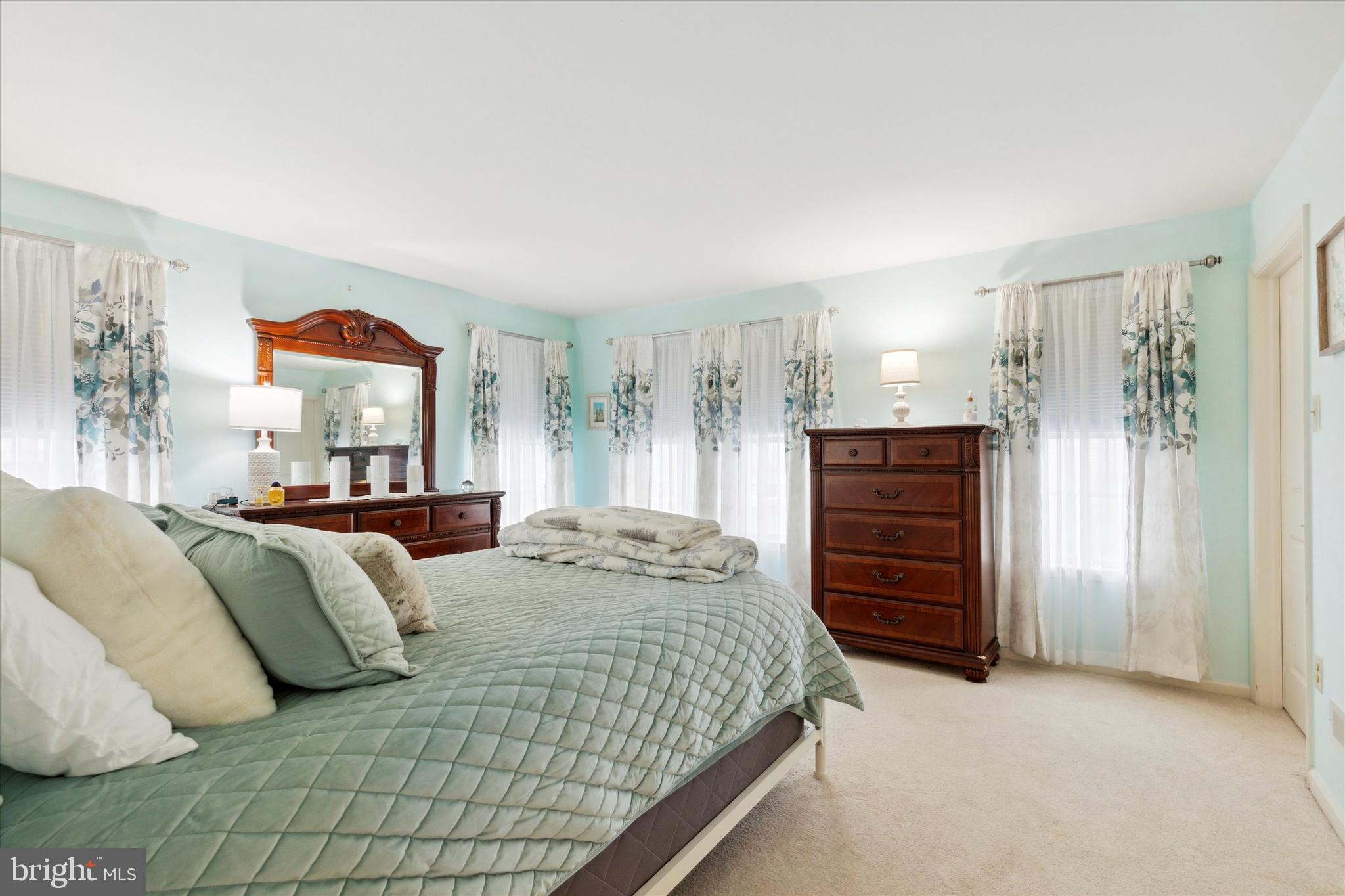 COUNTRY VIEW ESTATES - Residential