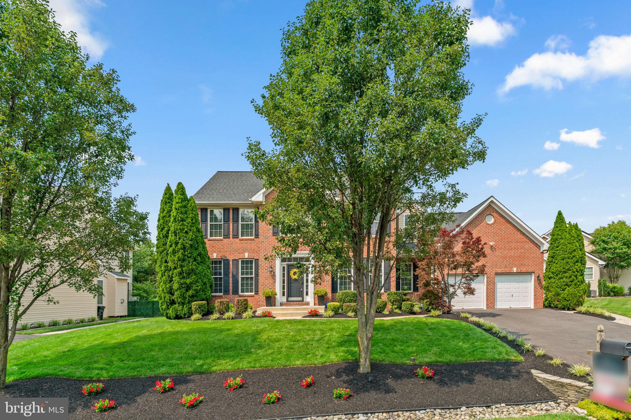 439 UNIVERSITY DRIVE