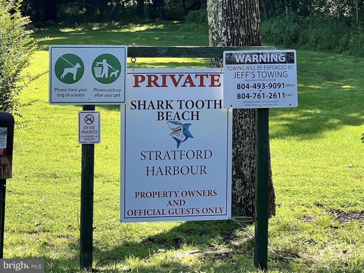 STRATFORD HARBOUR - Land