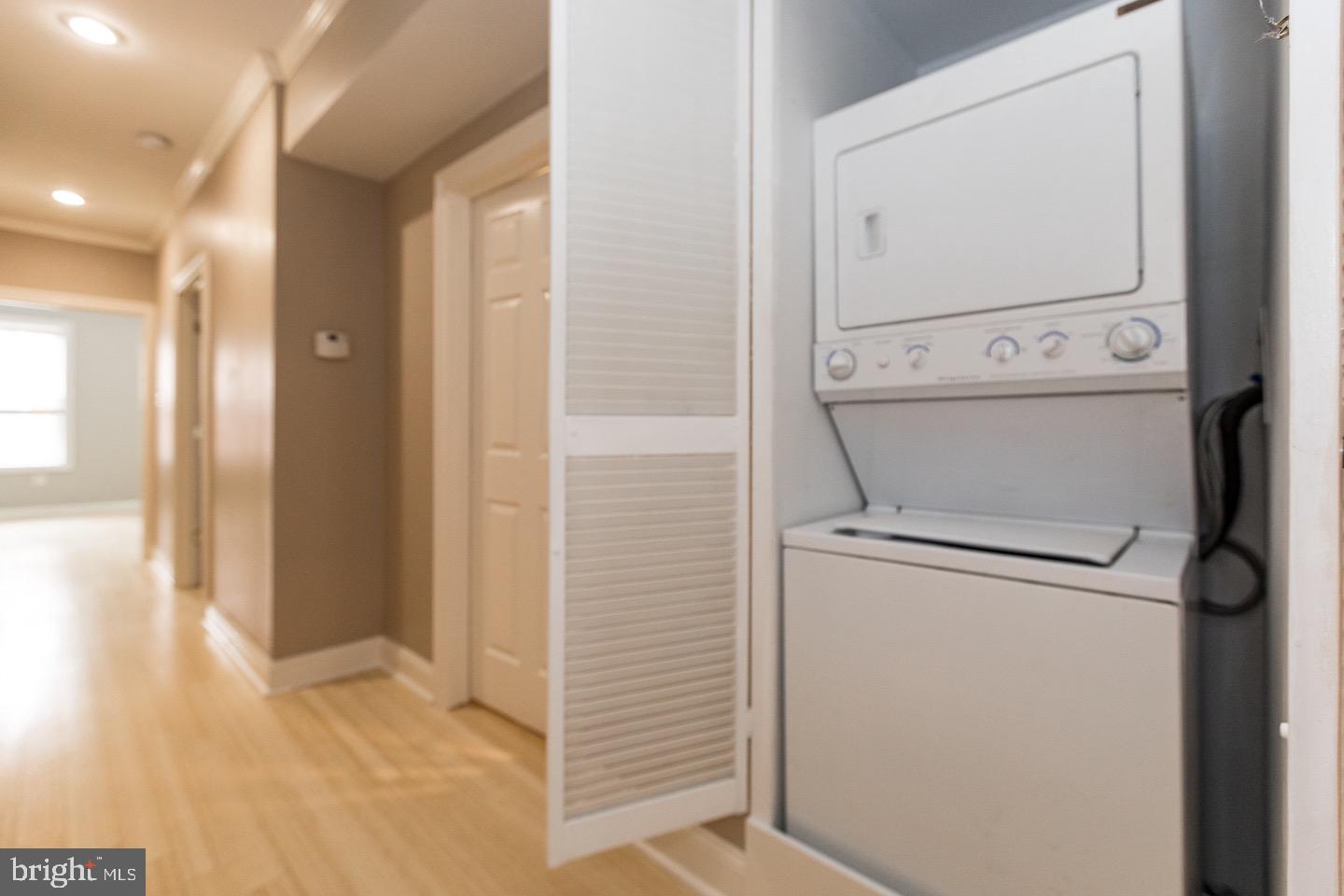 OLDE KENSINGTON - Residential