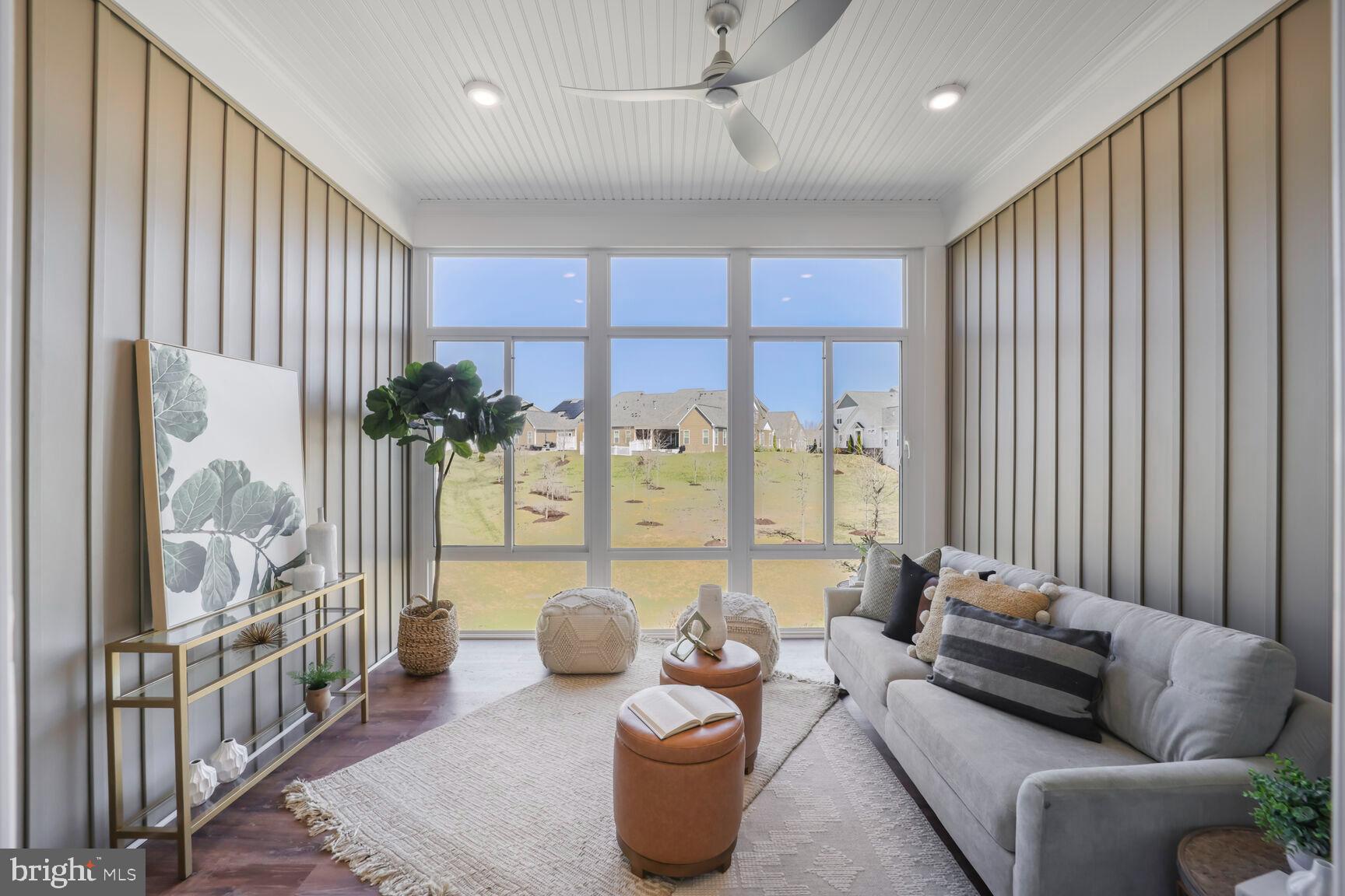 TWO RIVERS - Residential