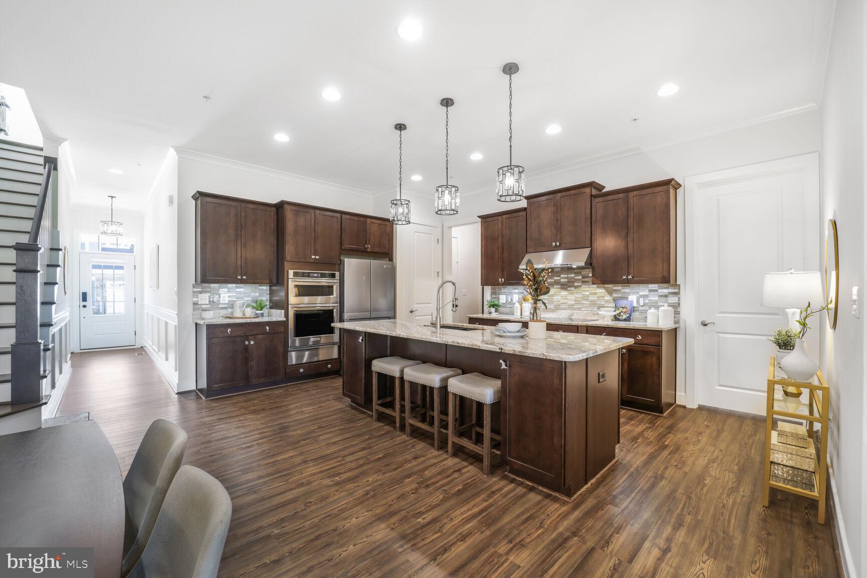 TWO RIVERS - Residential