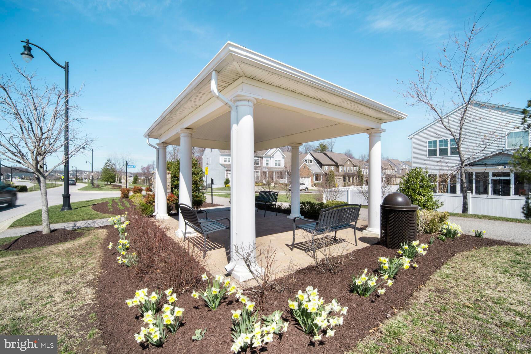 TWO RIVERS - Residential