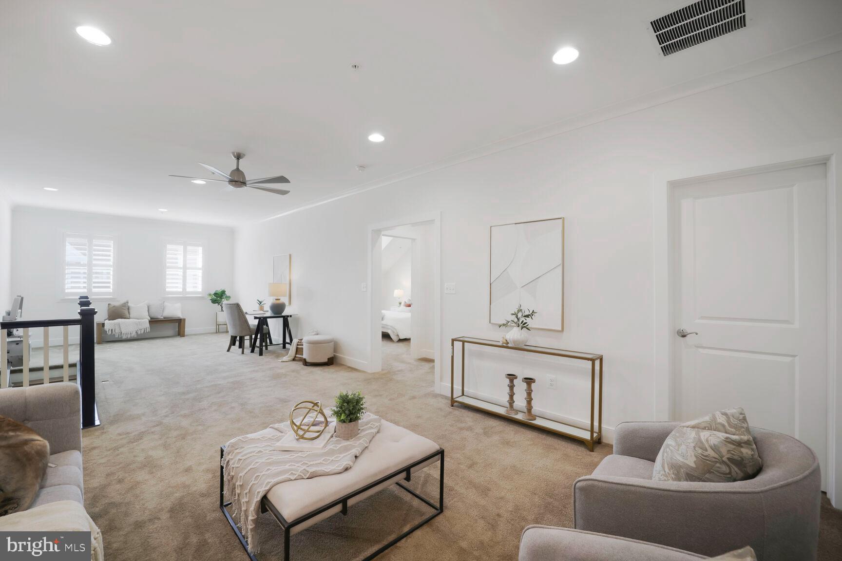 TWO RIVERS - Residential