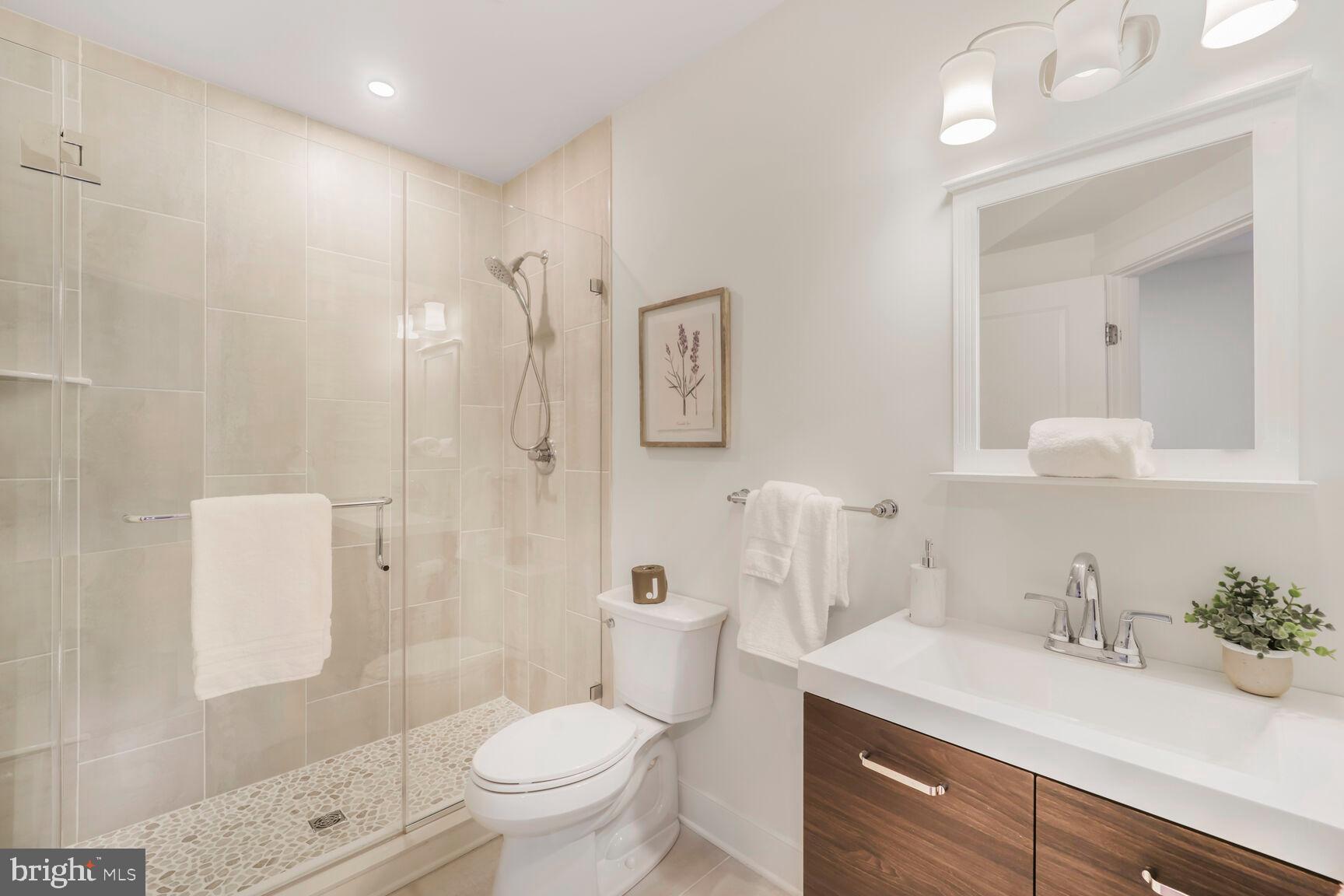 TWO RIVERS - Residential