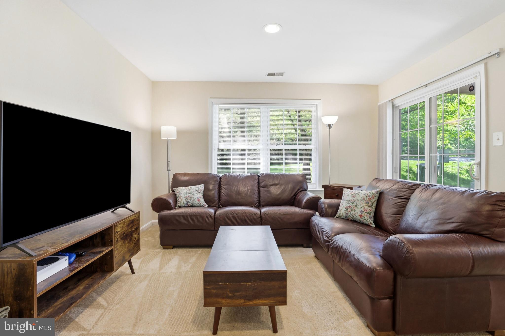ORCHARD RUN TOWNHOUSE CONDOMINIUMS - Residential