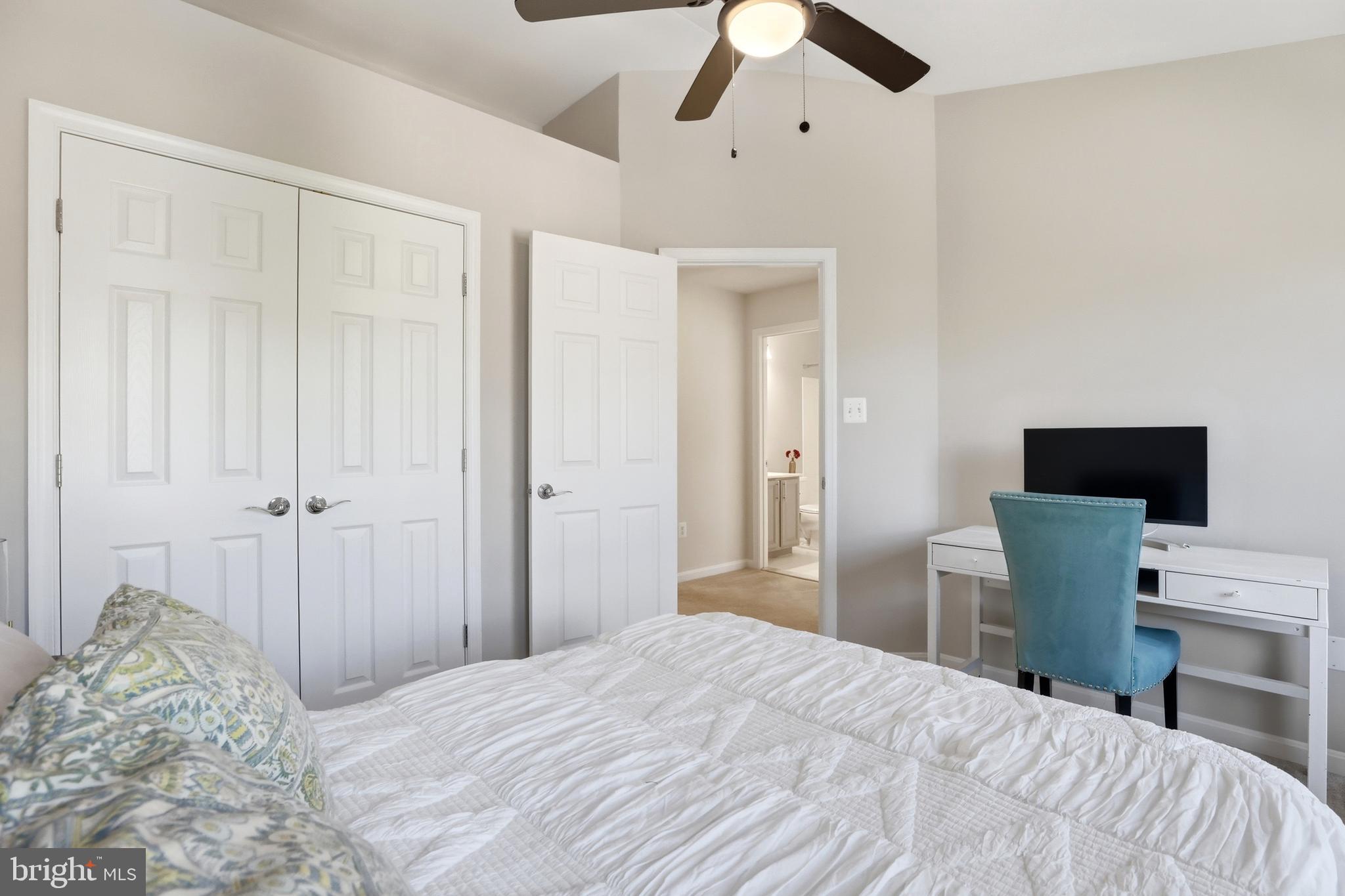 ORCHARD RUN TOWNHOUSE CONDOMINIUMS - Residential
