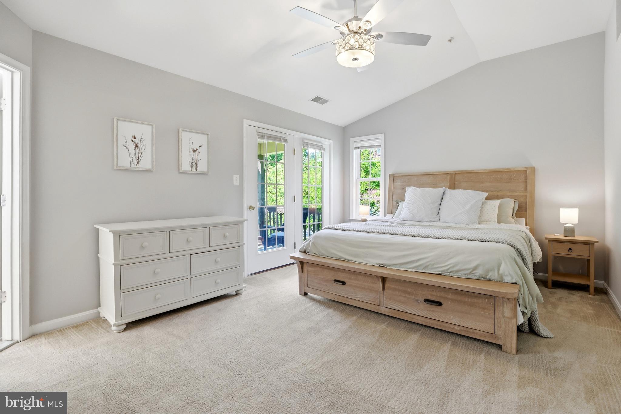 ORCHARD RUN TOWNHOUSE CONDOMINIUMS - Residential