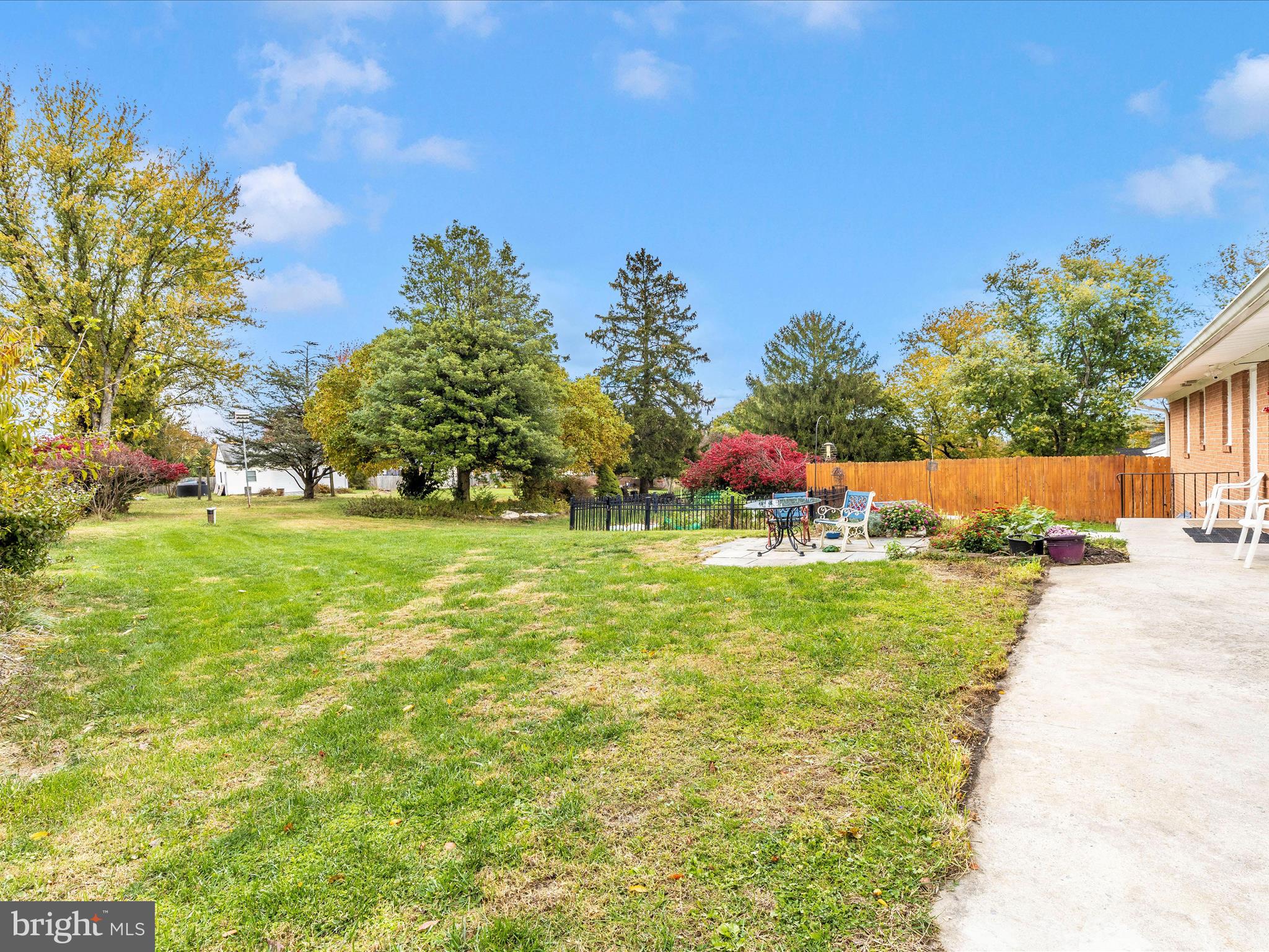 DAMASCUS OUTSIDE - Residential