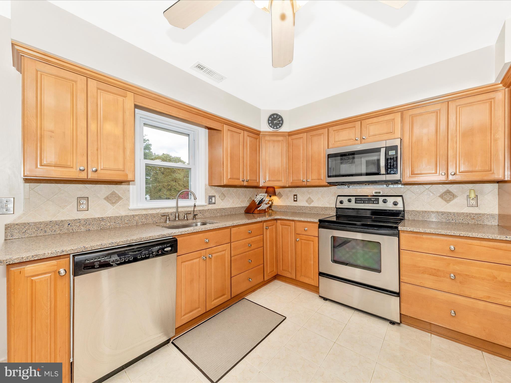 DAMASCUS OUTSIDE - Residential