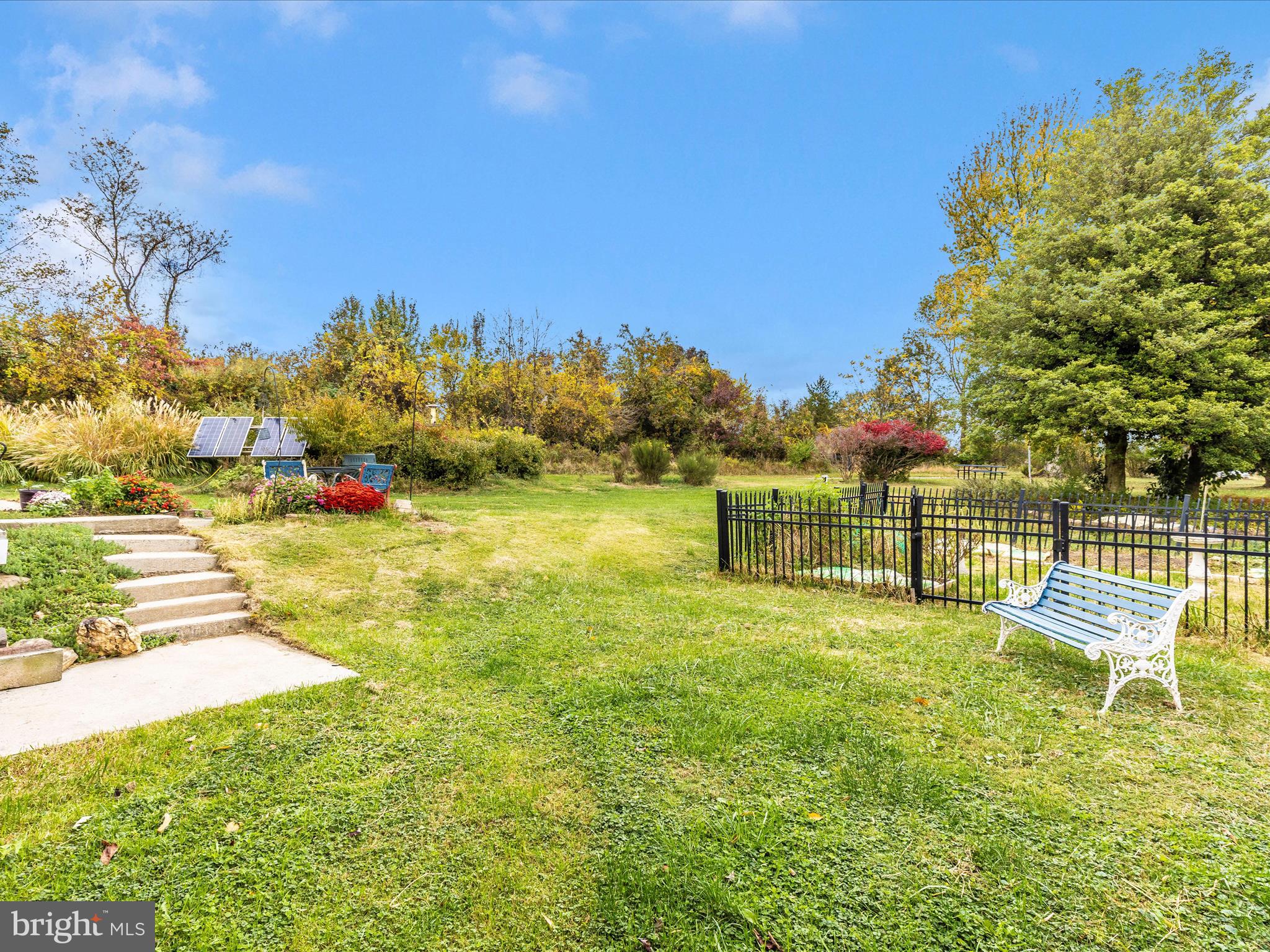 DAMASCUS OUTSIDE - Residential