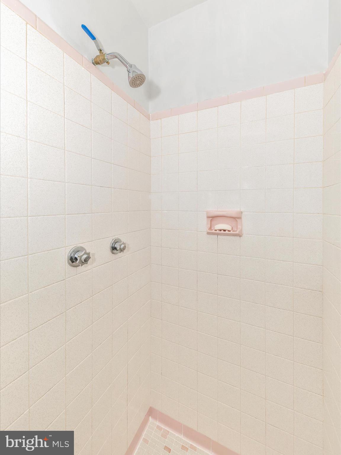 DAMASCUS OUTSIDE - Residential