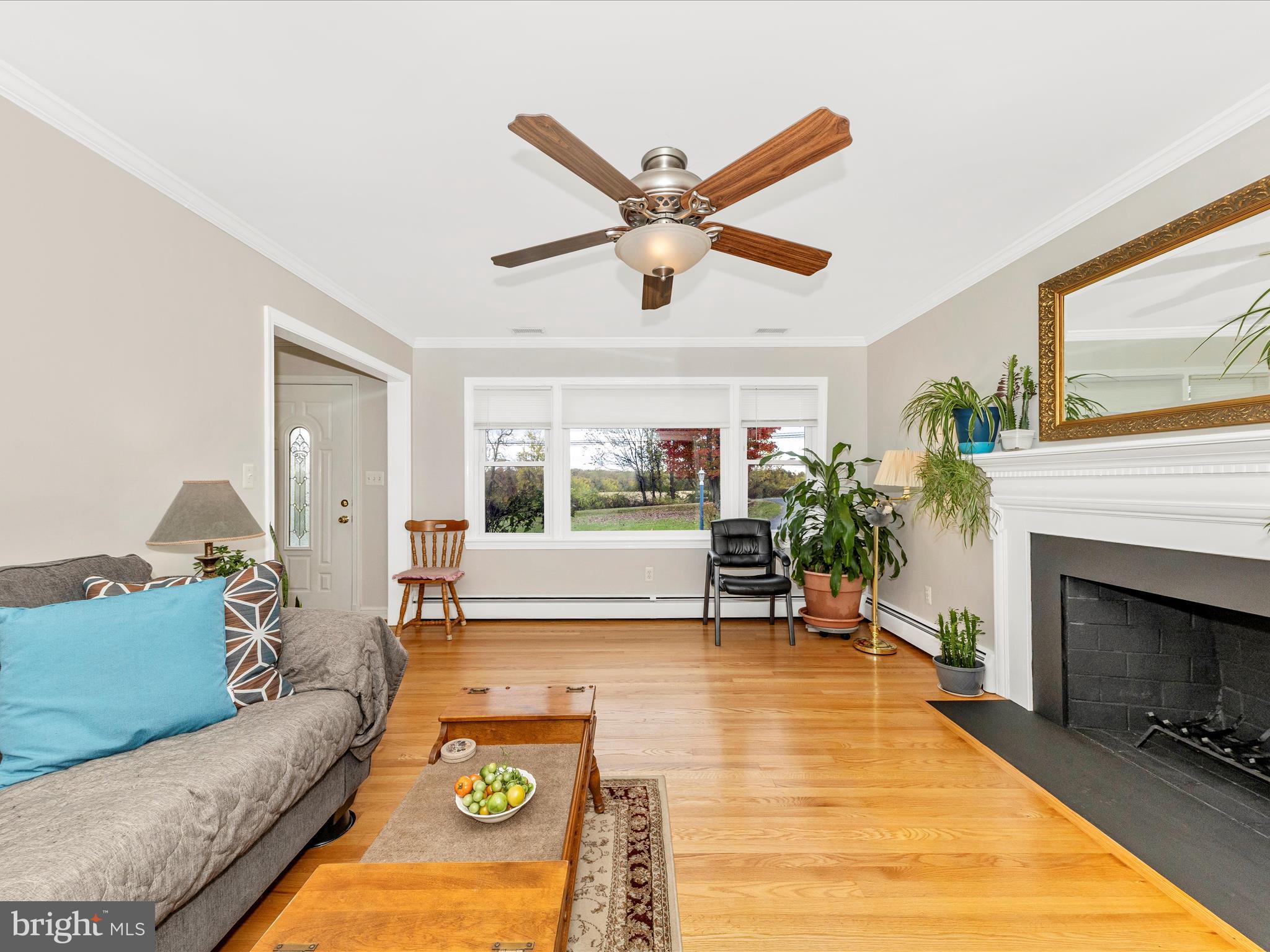 DAMASCUS OUTSIDE - Residential