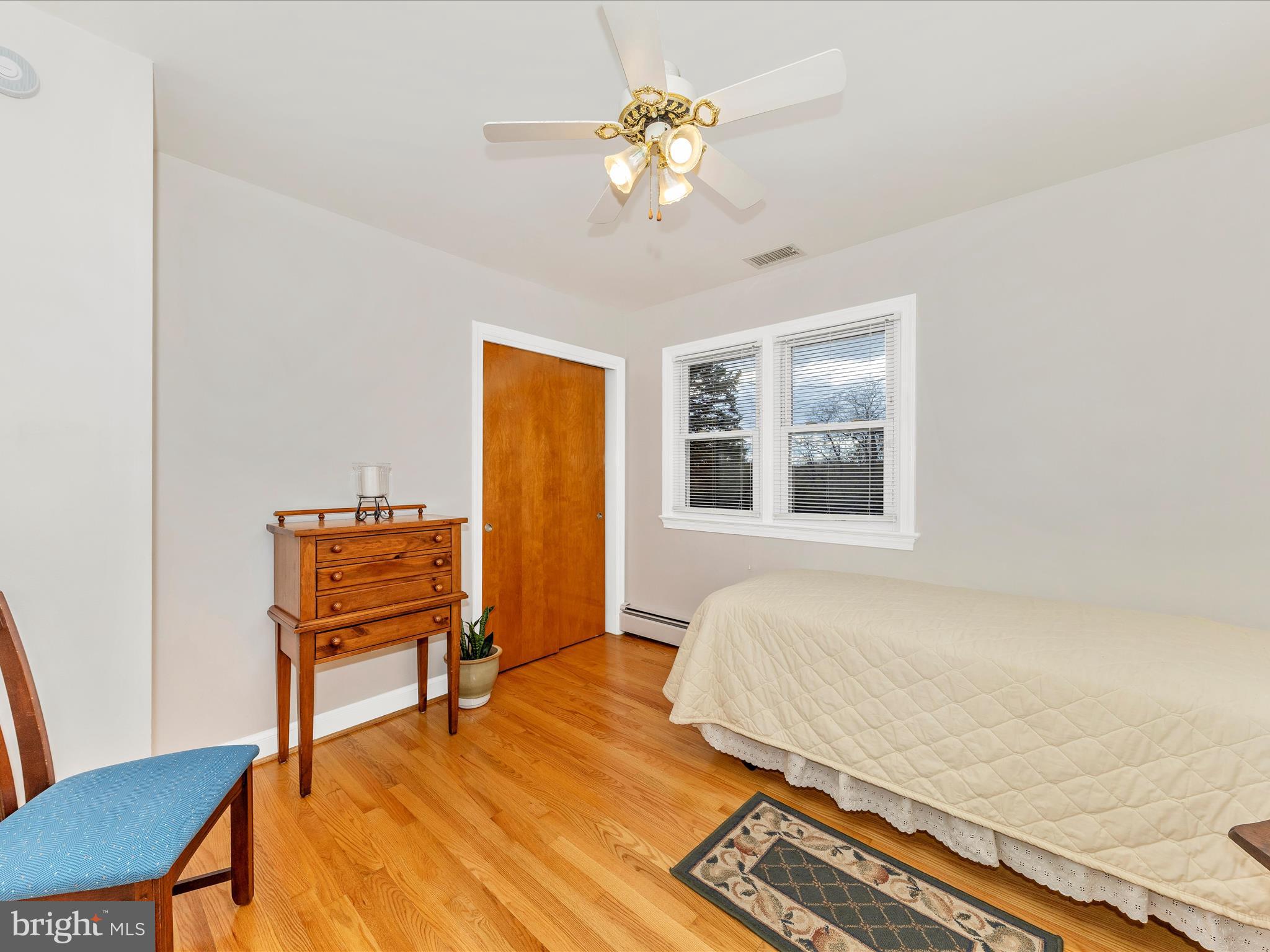 DAMASCUS OUTSIDE - Residential