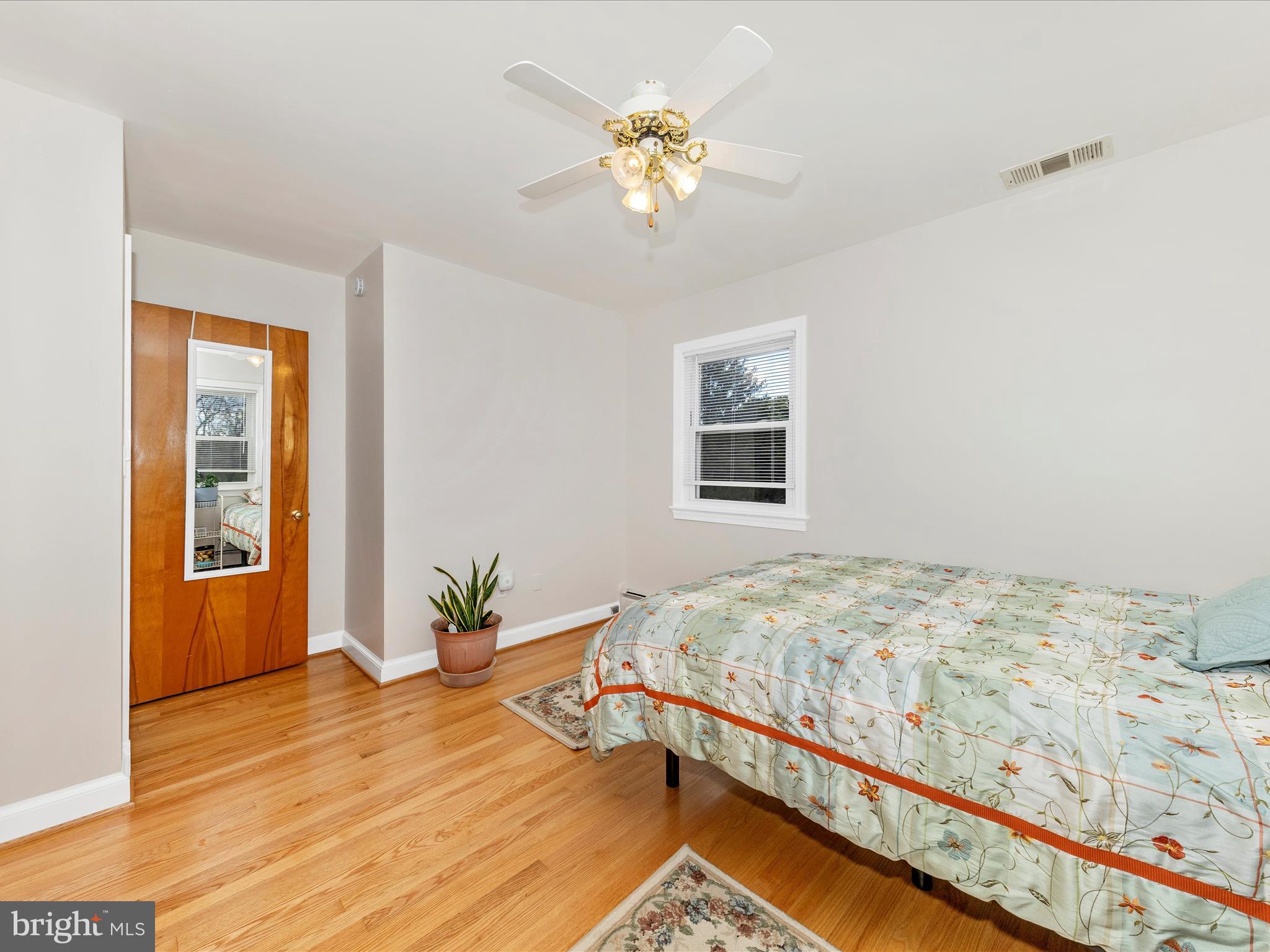 DAMASCUS OUTSIDE - Residential