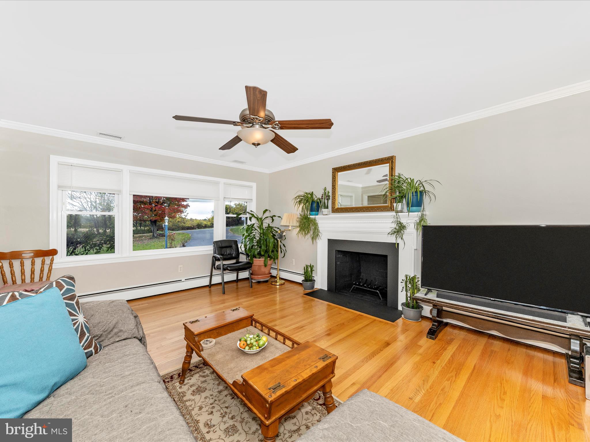 DAMASCUS OUTSIDE - Residential