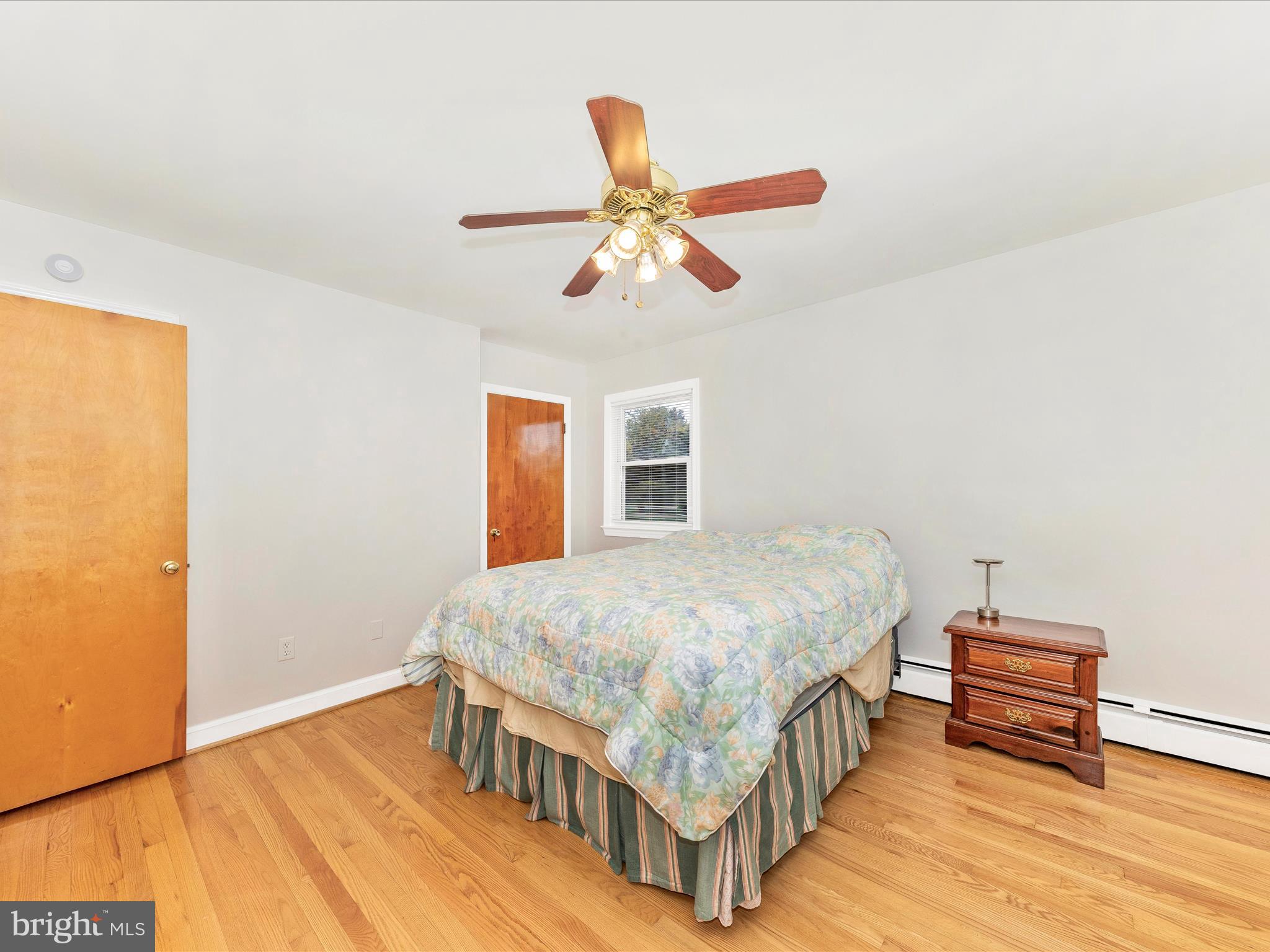 DAMASCUS OUTSIDE - Residential