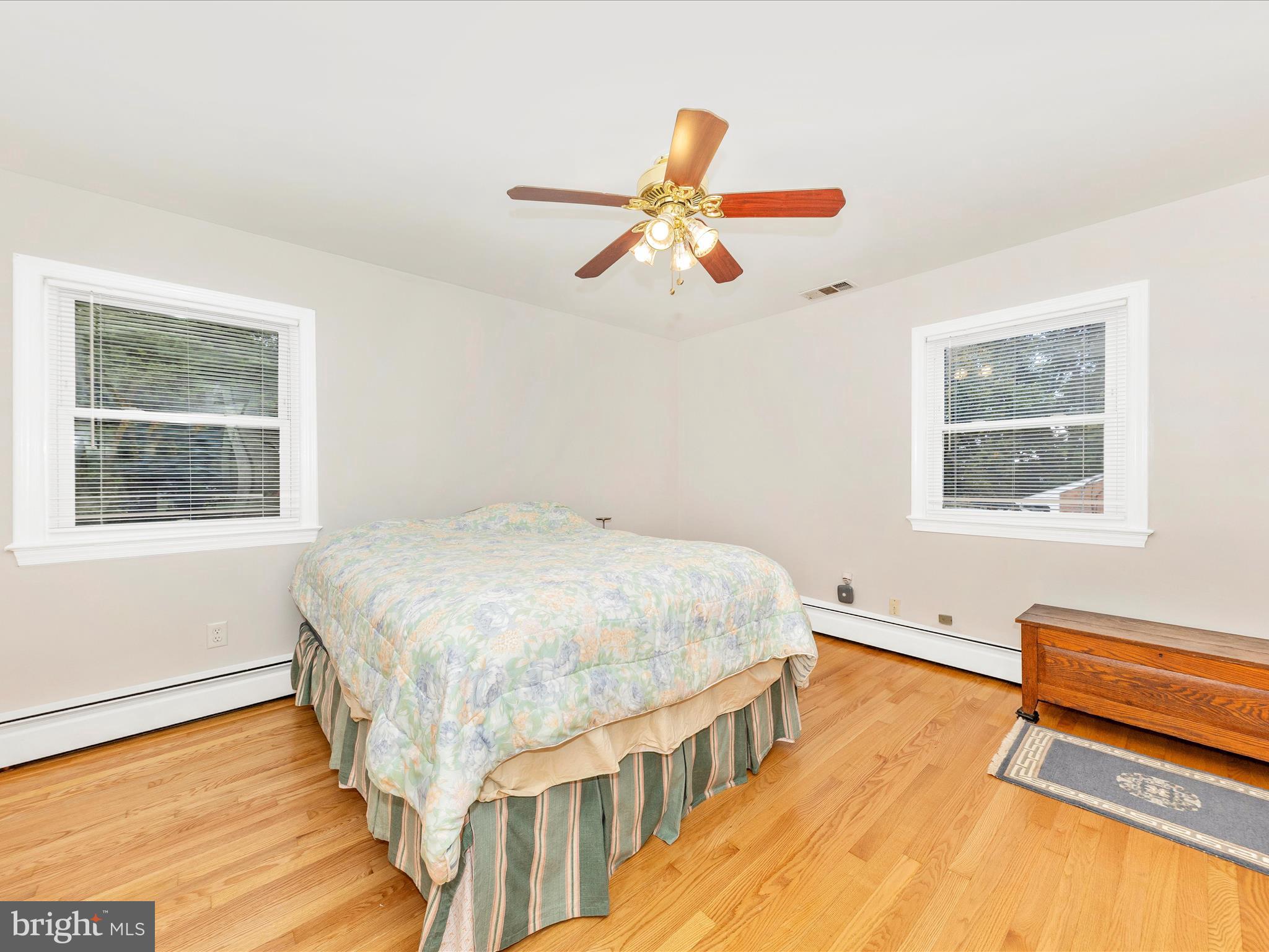 DAMASCUS OUTSIDE - Residential