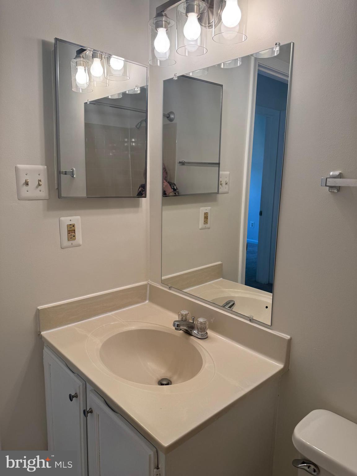 GREENS OF WARTHER - Residential Lease