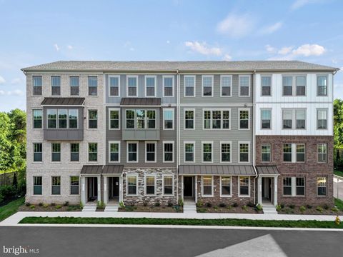 1014A MAYS LANE MANASSAS PARK VA 20111
