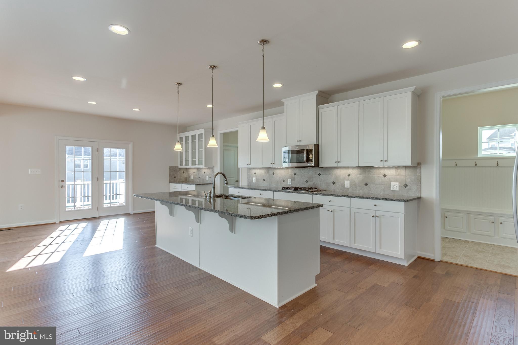 HERITAGE ESTATES - Residential