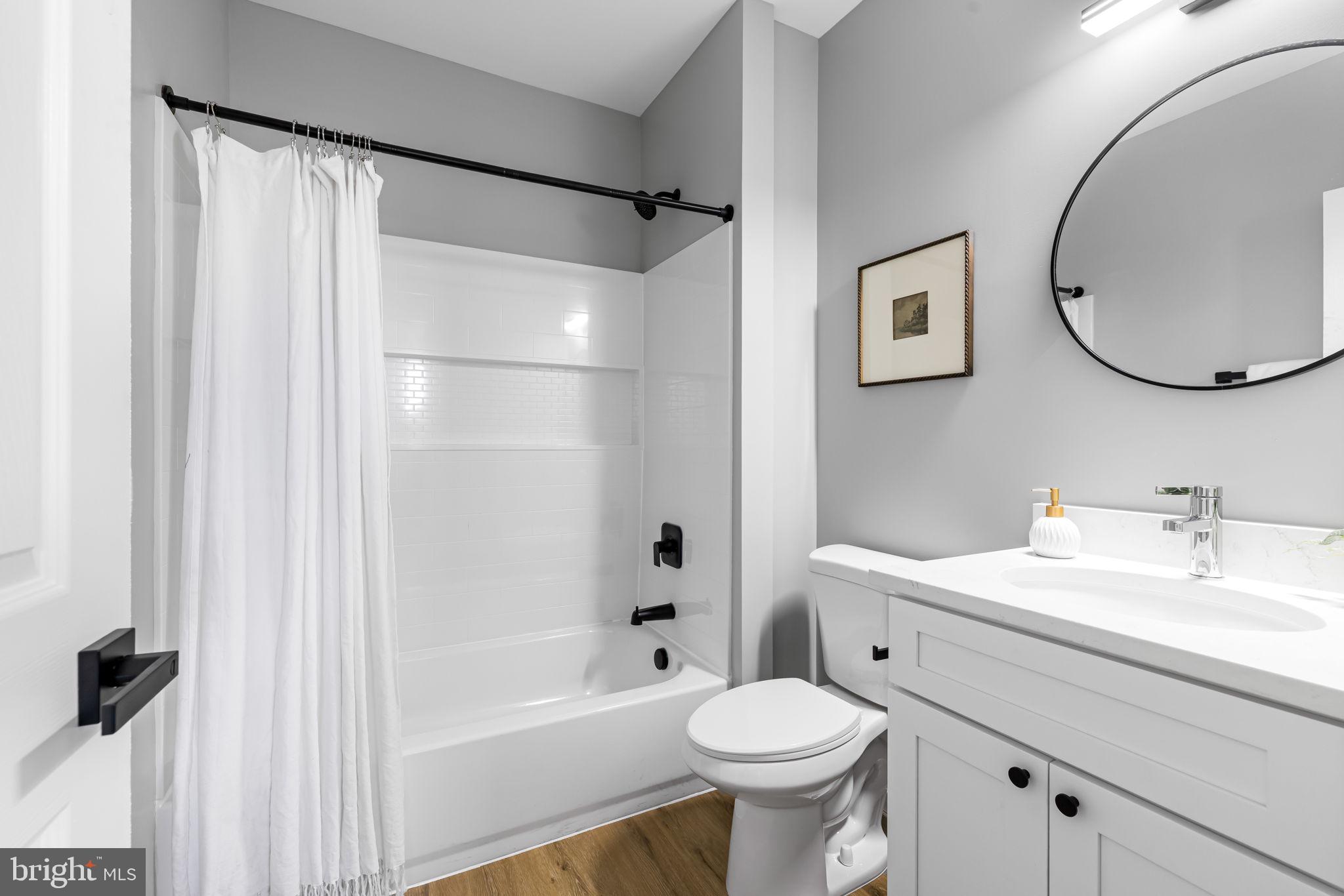 HAMPDEN HISTORIC DISTRICT - Residential