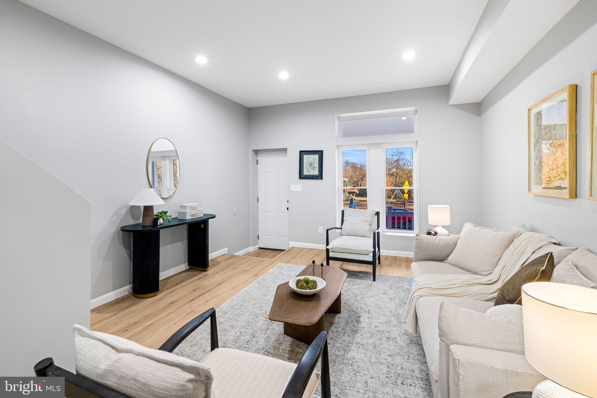 HAMPDEN HISTORIC DISTRICT - Residential