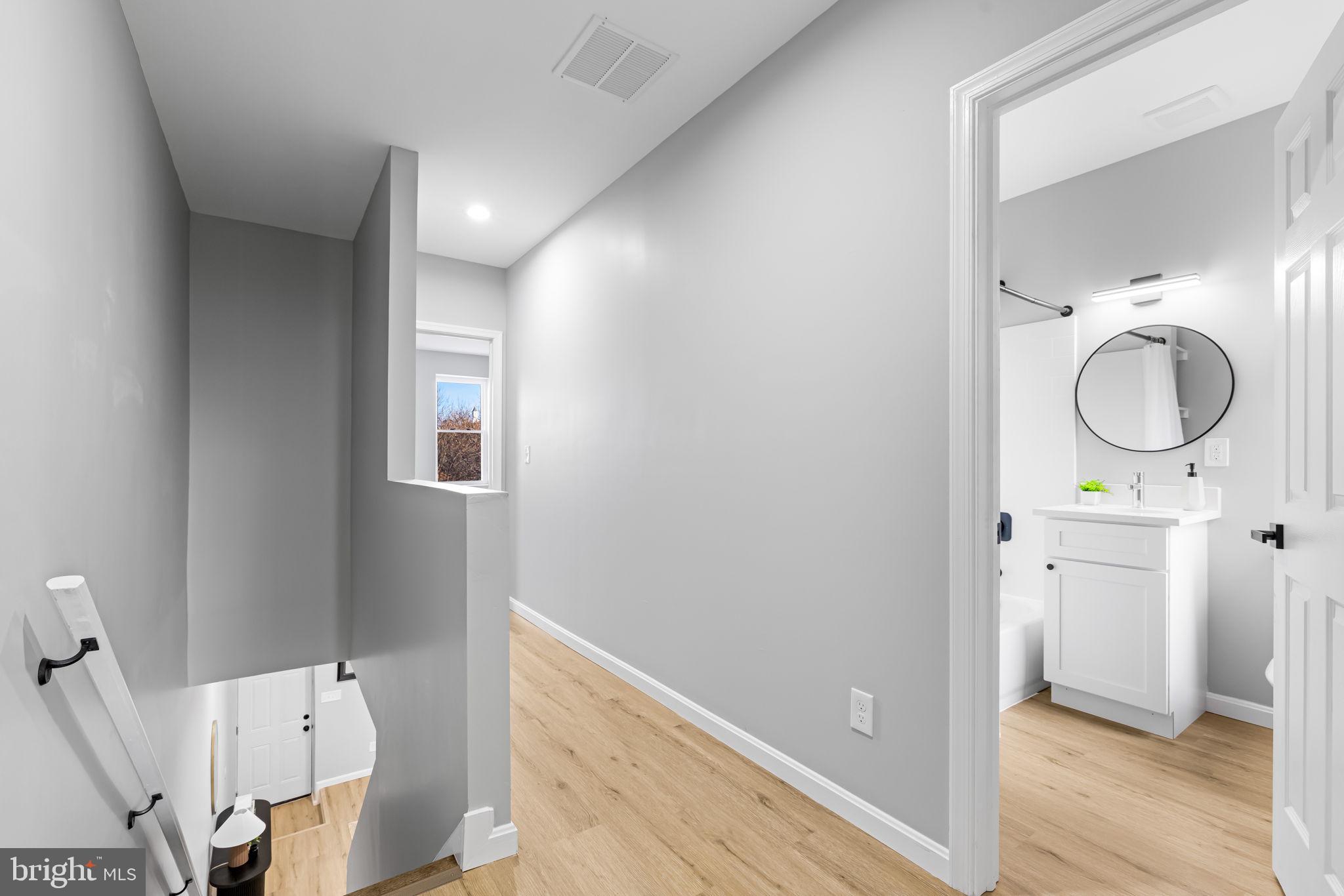 HAMPDEN HISTORIC DISTRICT - Residential