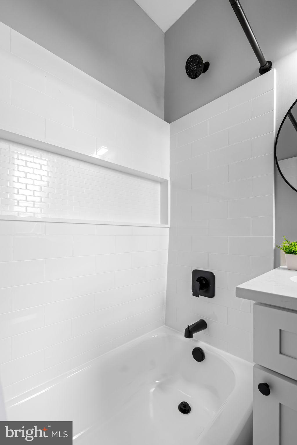 HAMPDEN HISTORIC DISTRICT - Residential