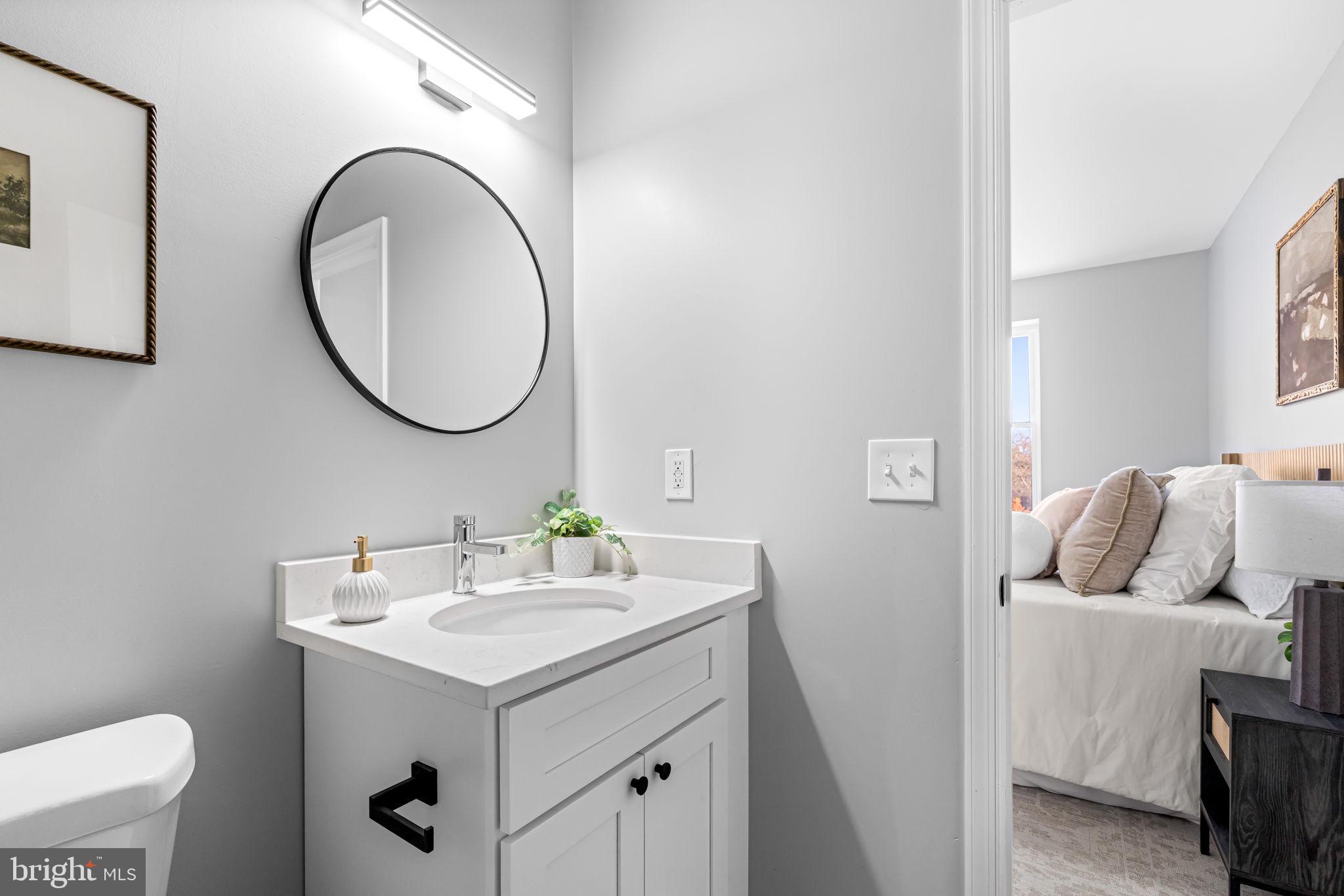 HAMPDEN HISTORIC DISTRICT - Residential