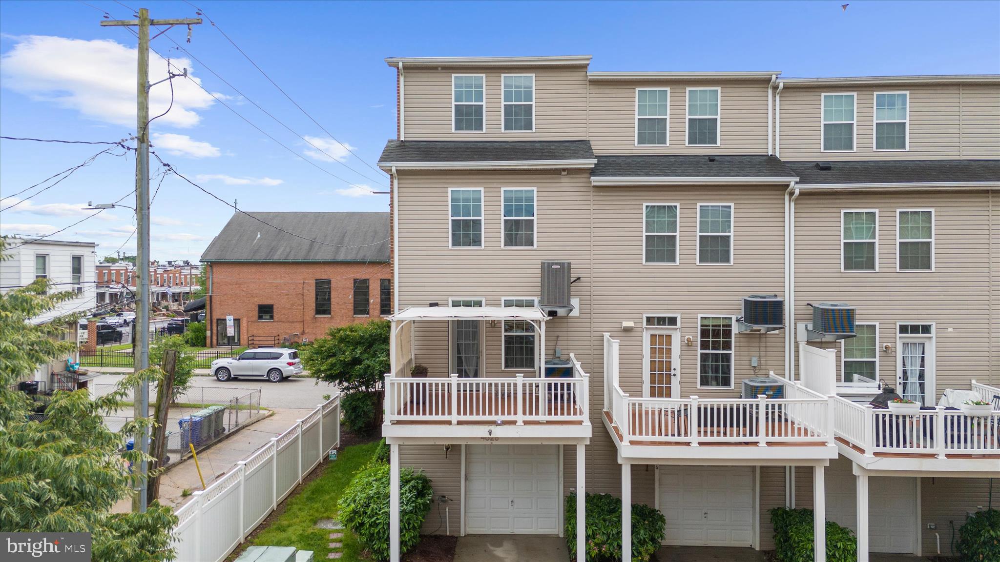 O'DONNELL SQUARE - Residential