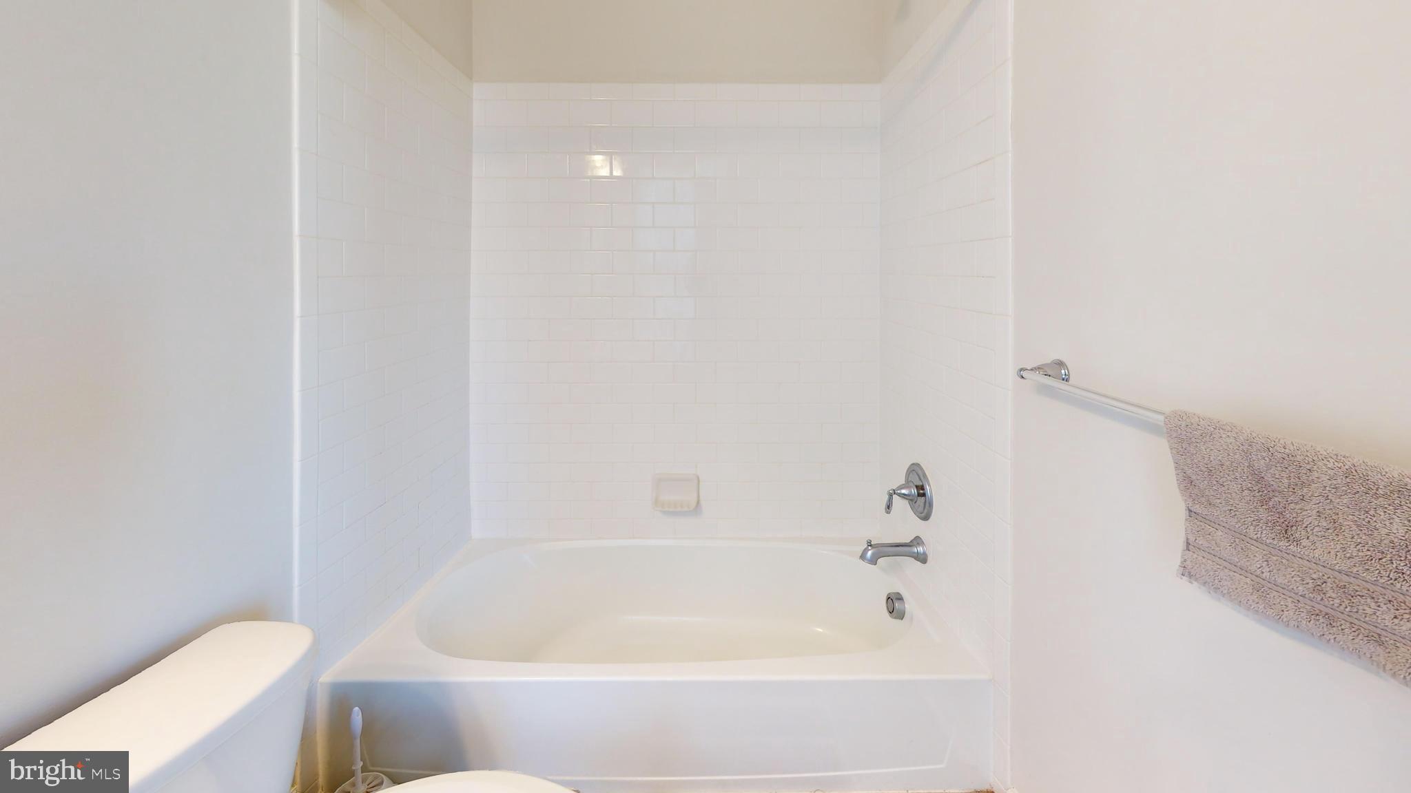 WATERSHED - Residential Lease