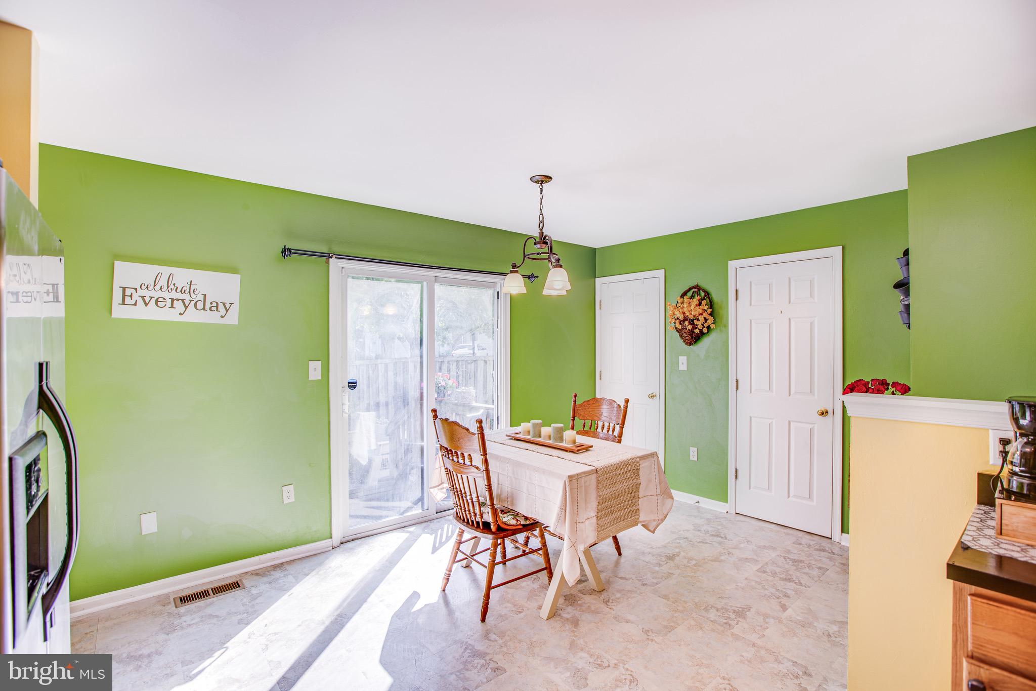 HIGHLANDS OF WARRENTON PHASE 2 - Residential